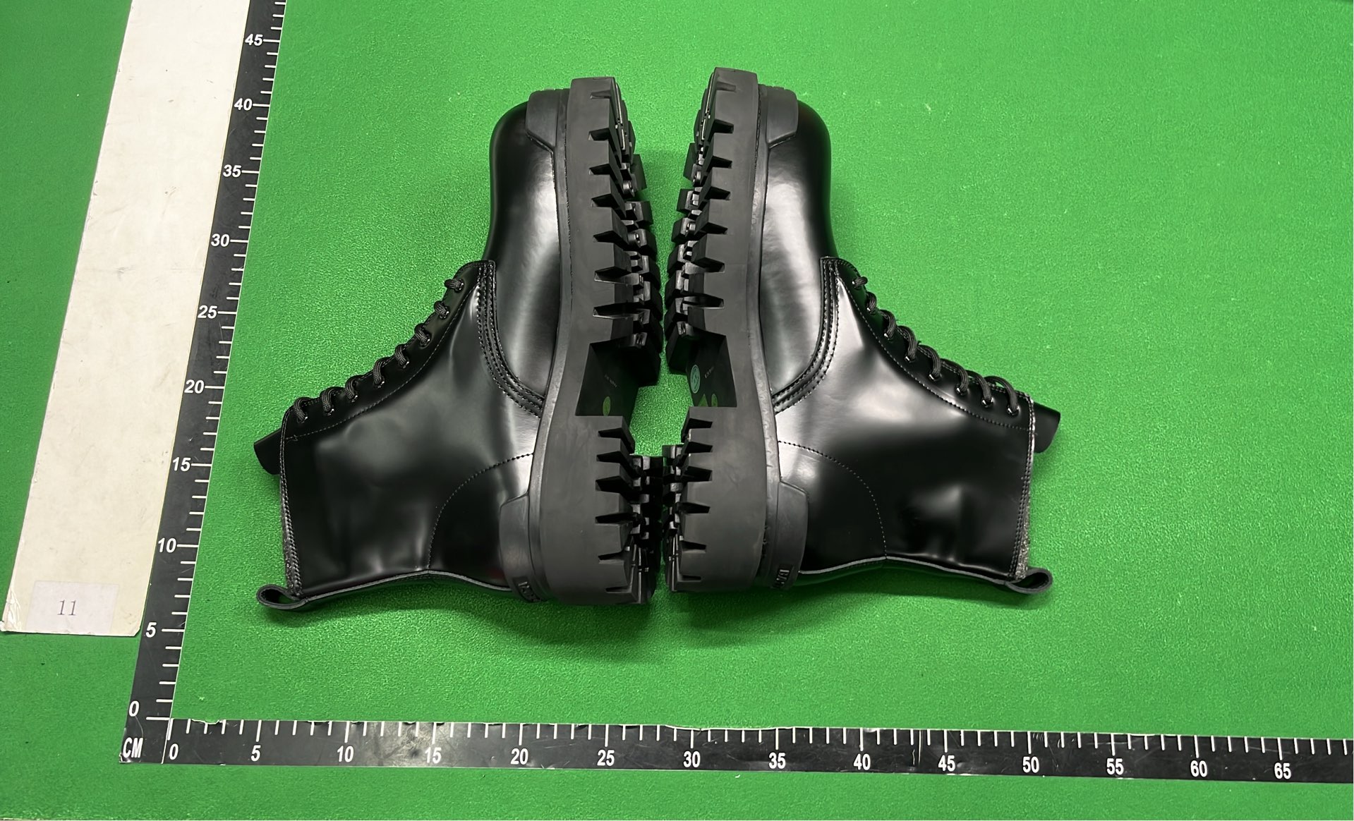 Black Leather Combat Boots for Men and Women - Stylish & Durable