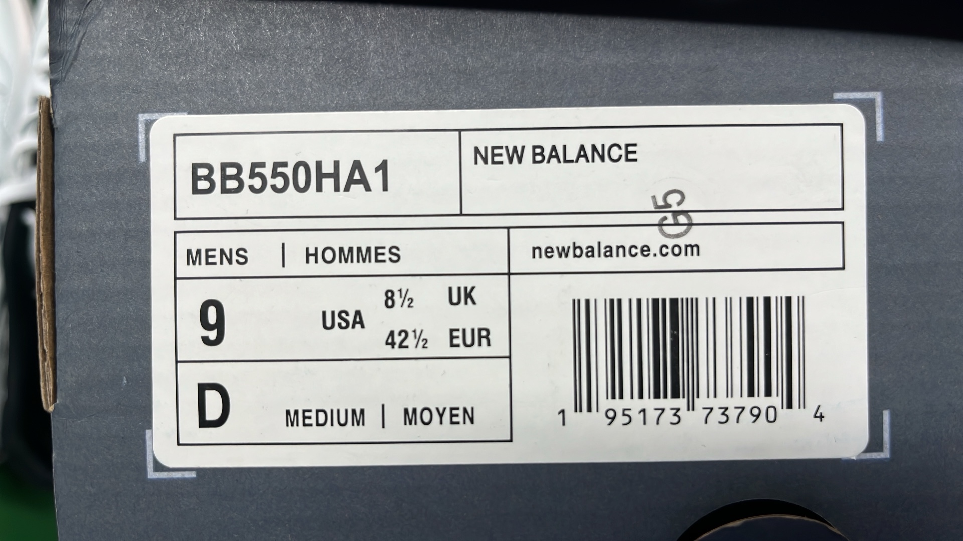 New Balance 550 White and Green Sneakers