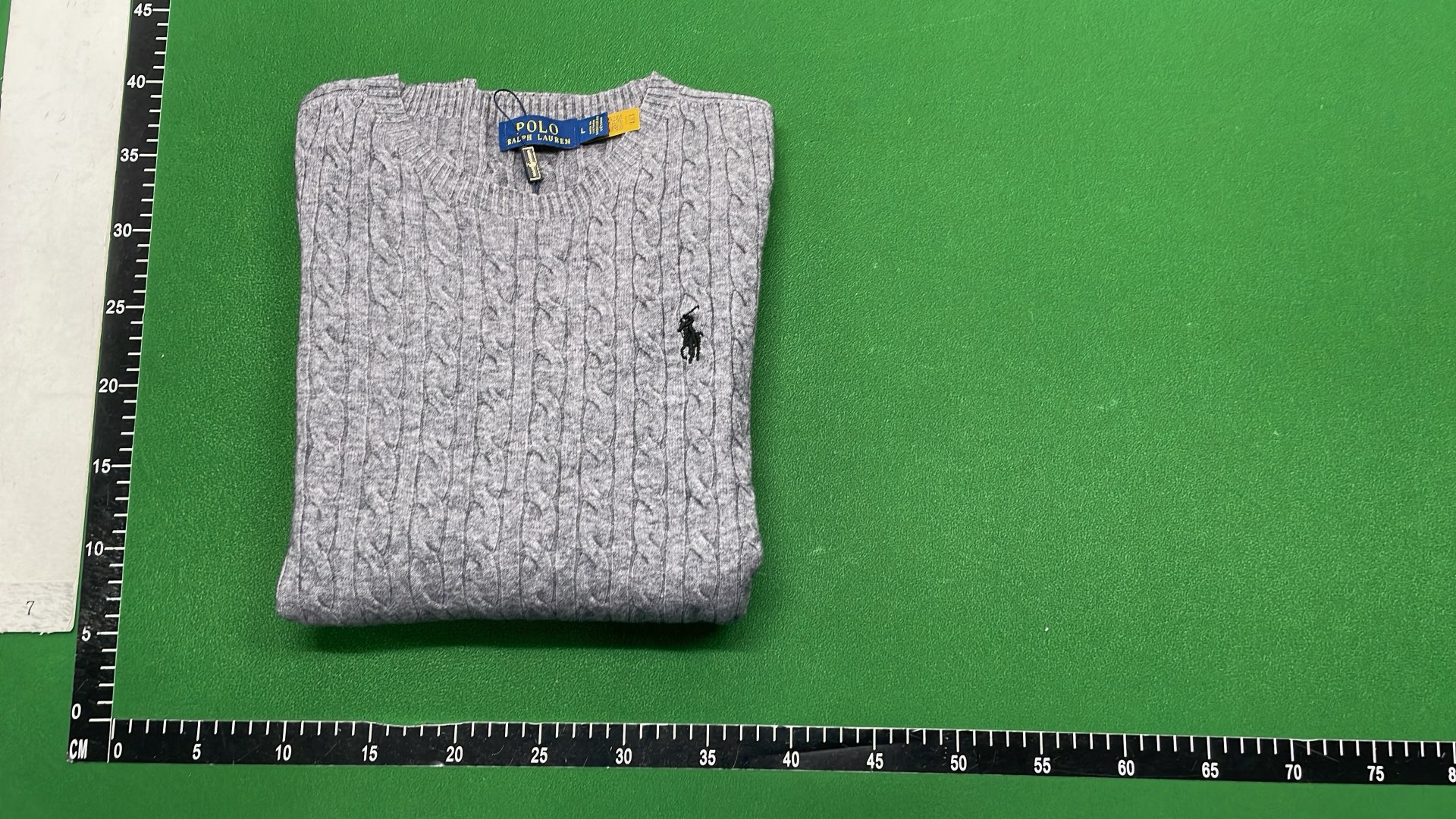 Men's Gray Cable Knit Sweater - Classic Crew Neck Design