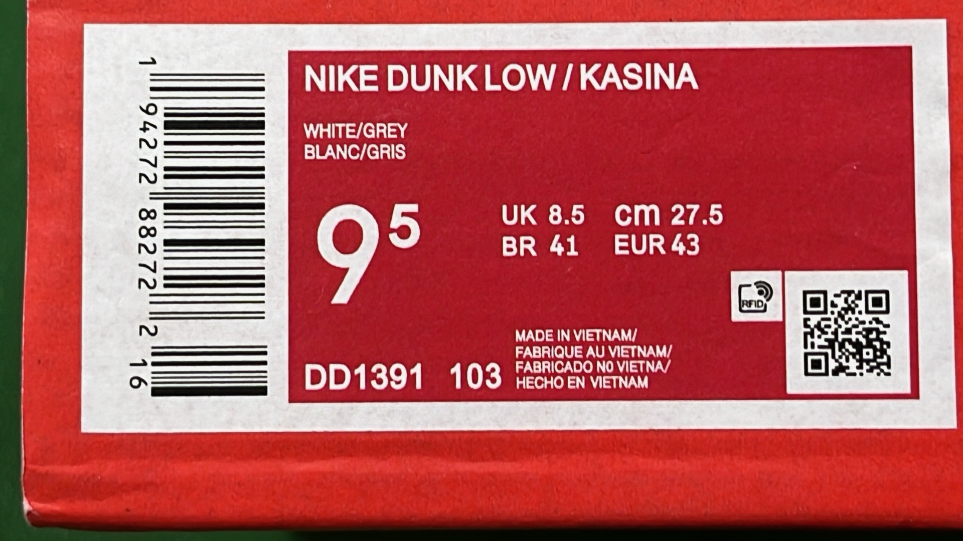 Nike Dunk Low Black White Casual Sneakers