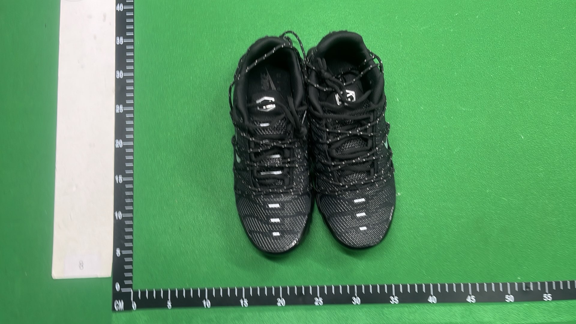 Nike Air Max 95 Sneakers - Men's and Women's Running Shoes