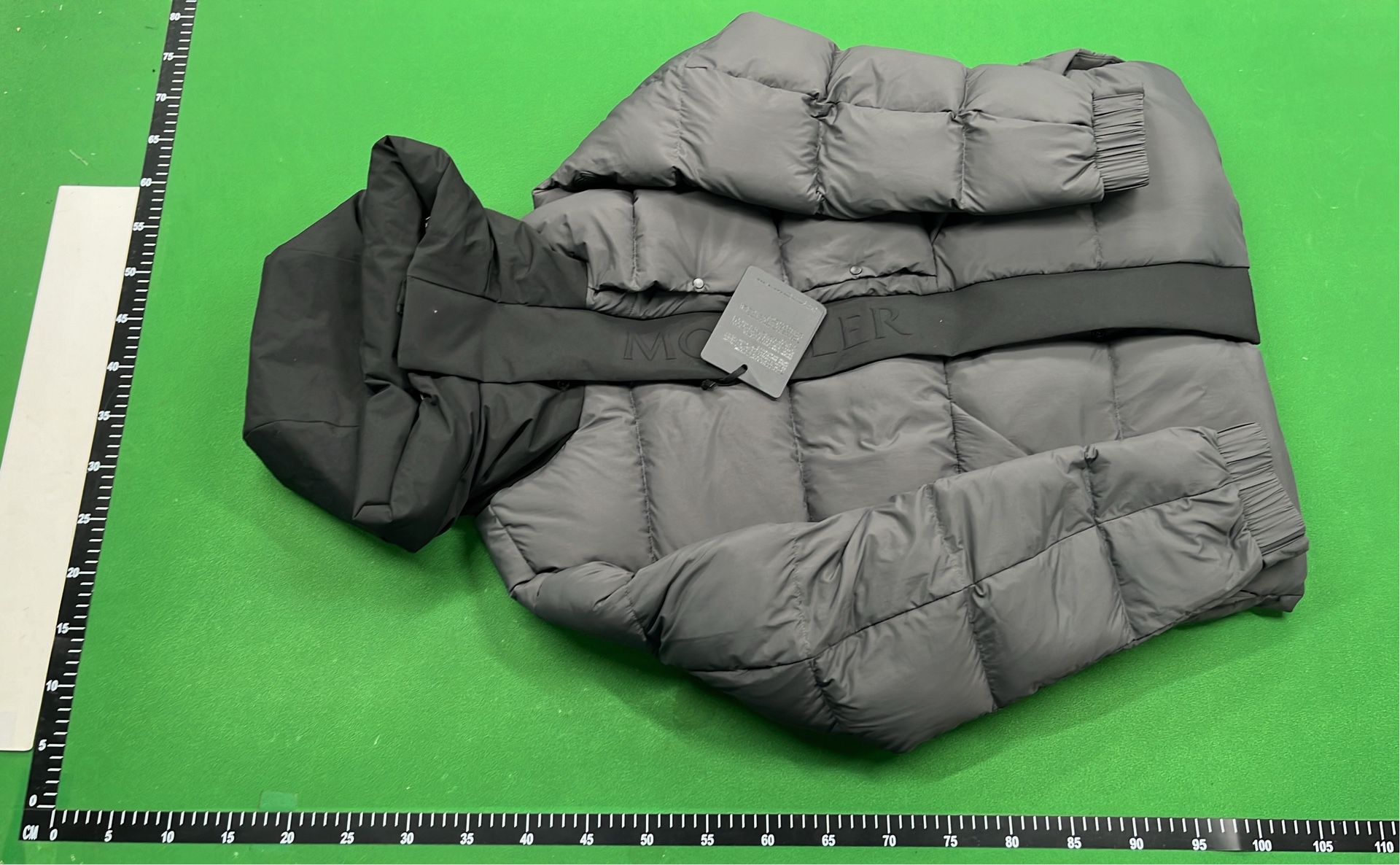 Moncler Puffer Jacket with Hooded Design