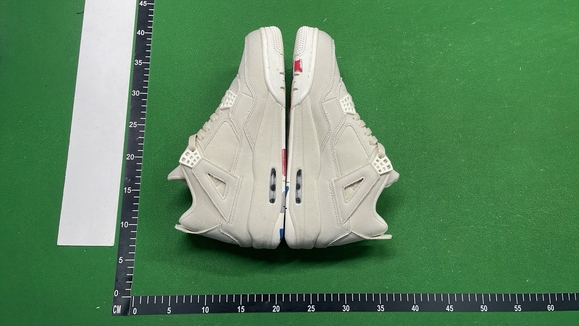 Air Jordan 4 Sneakers - Classic Basketball Shoes for Men and Women