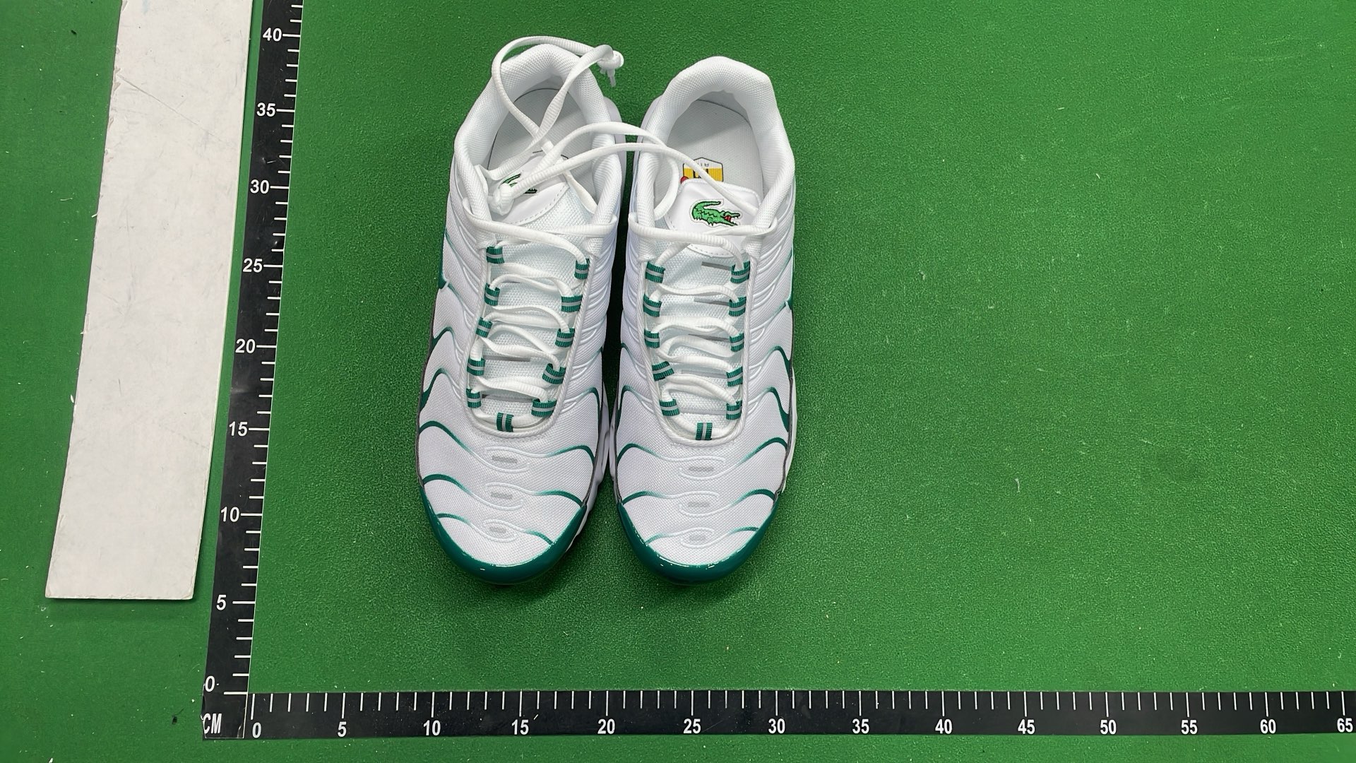 Nike Air Max Tailwind 4 Gradient Sneakers - Men's Running Shoes