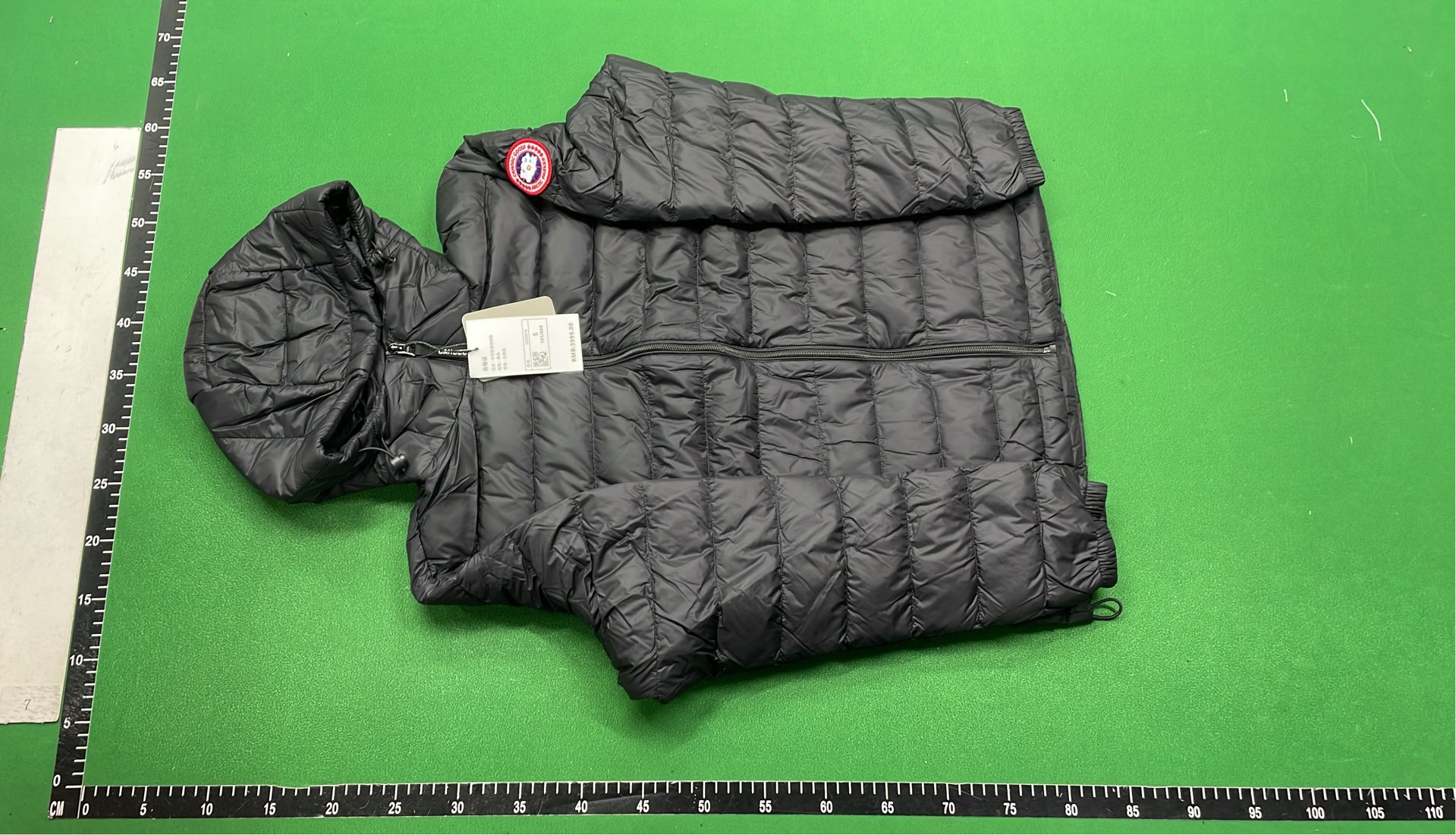Canada Goose Black Puffer Jacket for Men Women