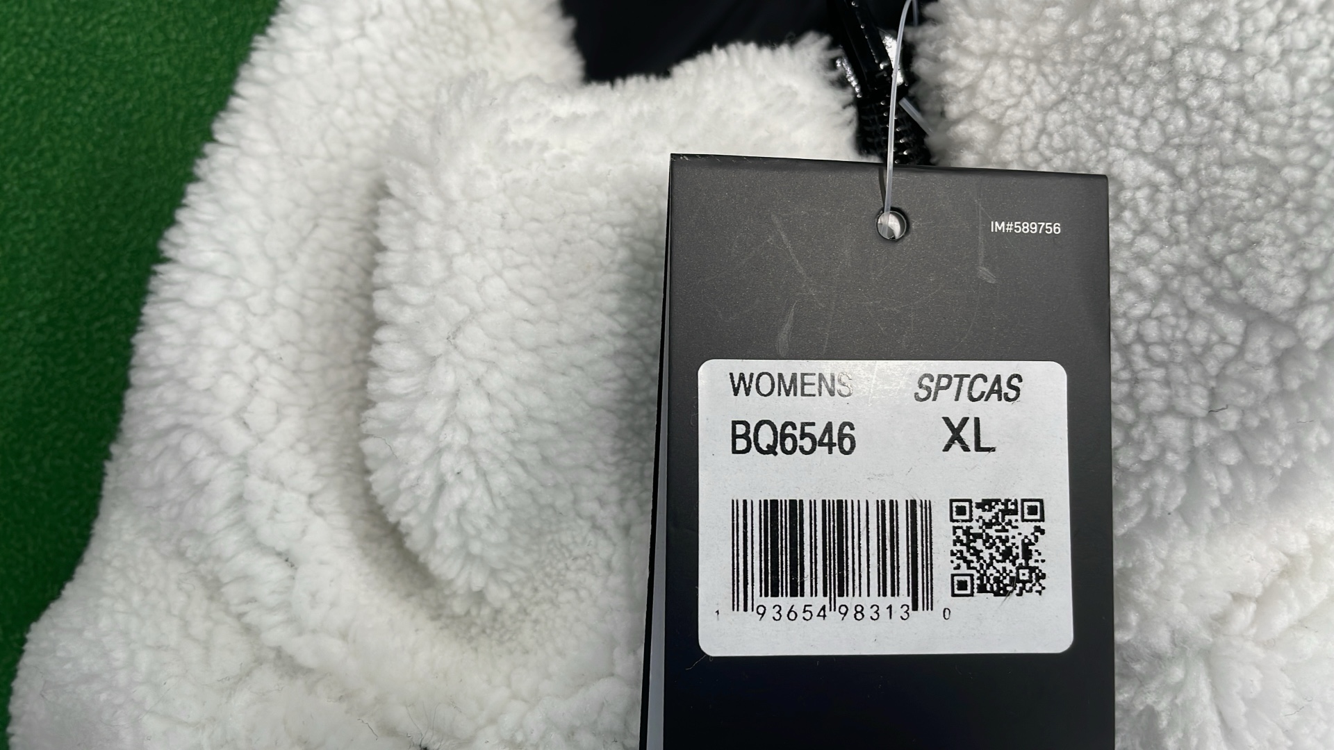 1:1 Batch Nike reversible sweater  in the Best OopBuy Spreadsheet QC photos