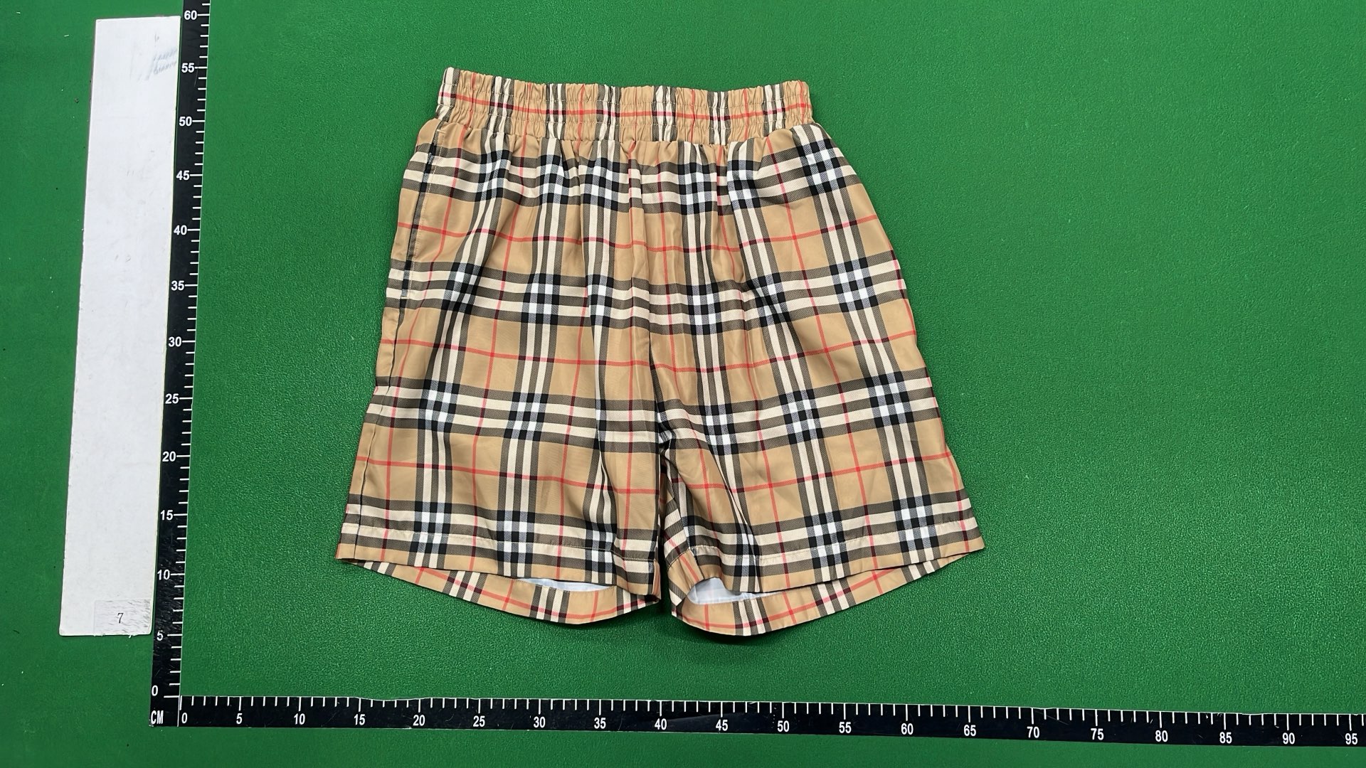 1:1 Batch Burberry shorts  in the Best OopBuy Spreadsheet QC photos