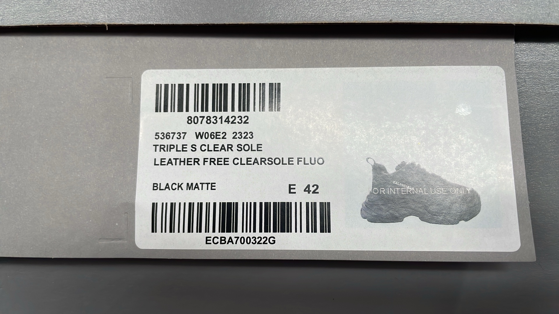 Customizable Pattern Sneakers VG-TRIPLE Design