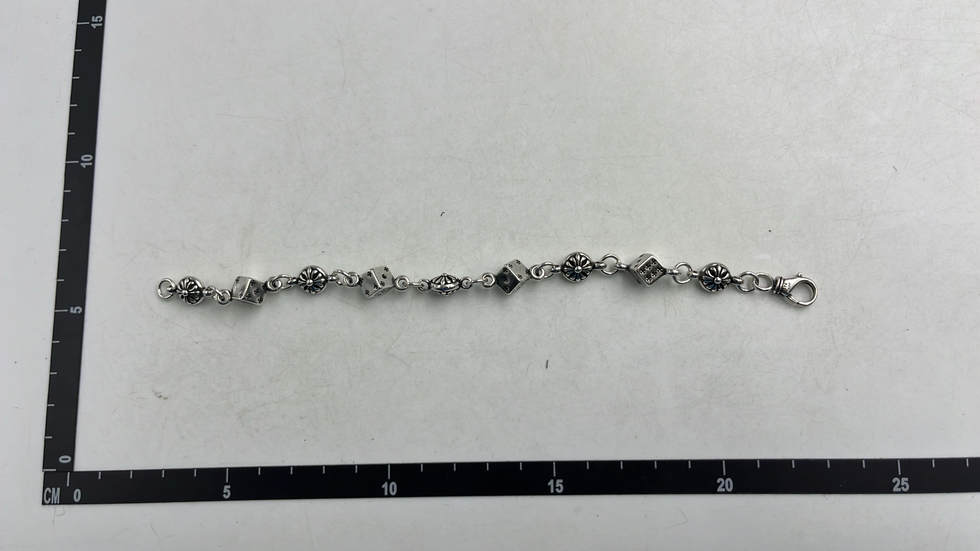 Elegant Silver Bracelets Collection - Vintage Style Jewelry