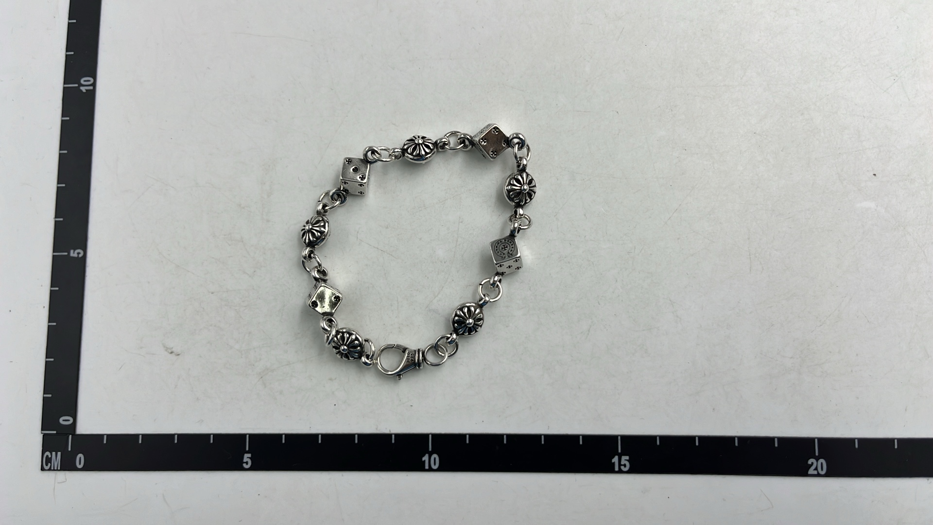 Elegant Silver Bracelets Collection - Vintage Style Jewelry