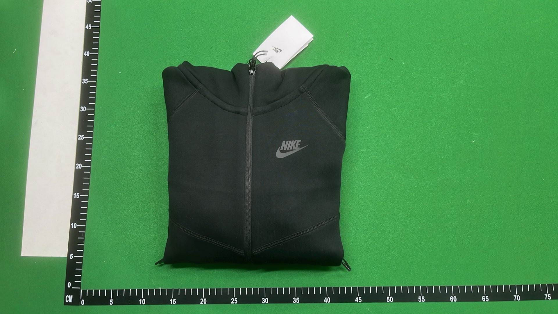 Nike Men's Hoodie and Jogger Set