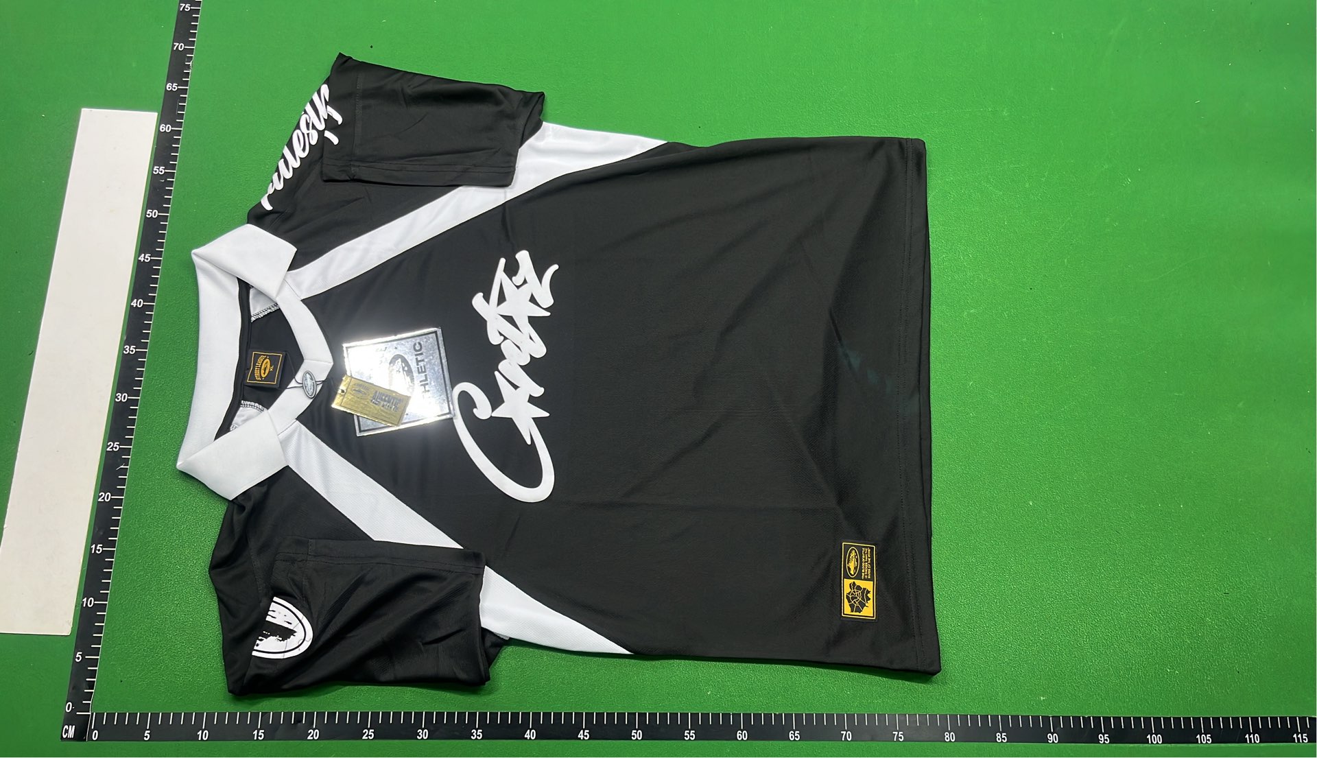 Black and White Cafe Graphic Jersey T-Shirt