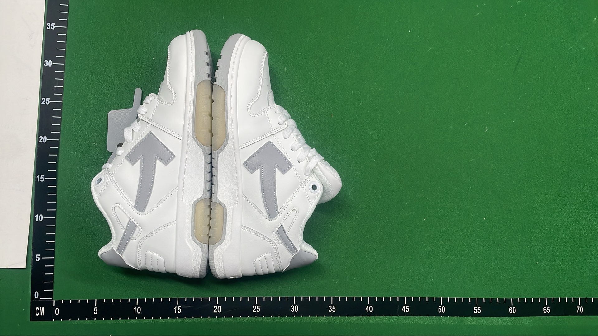White and Black Arrow Design Sneakers by TOPMADE