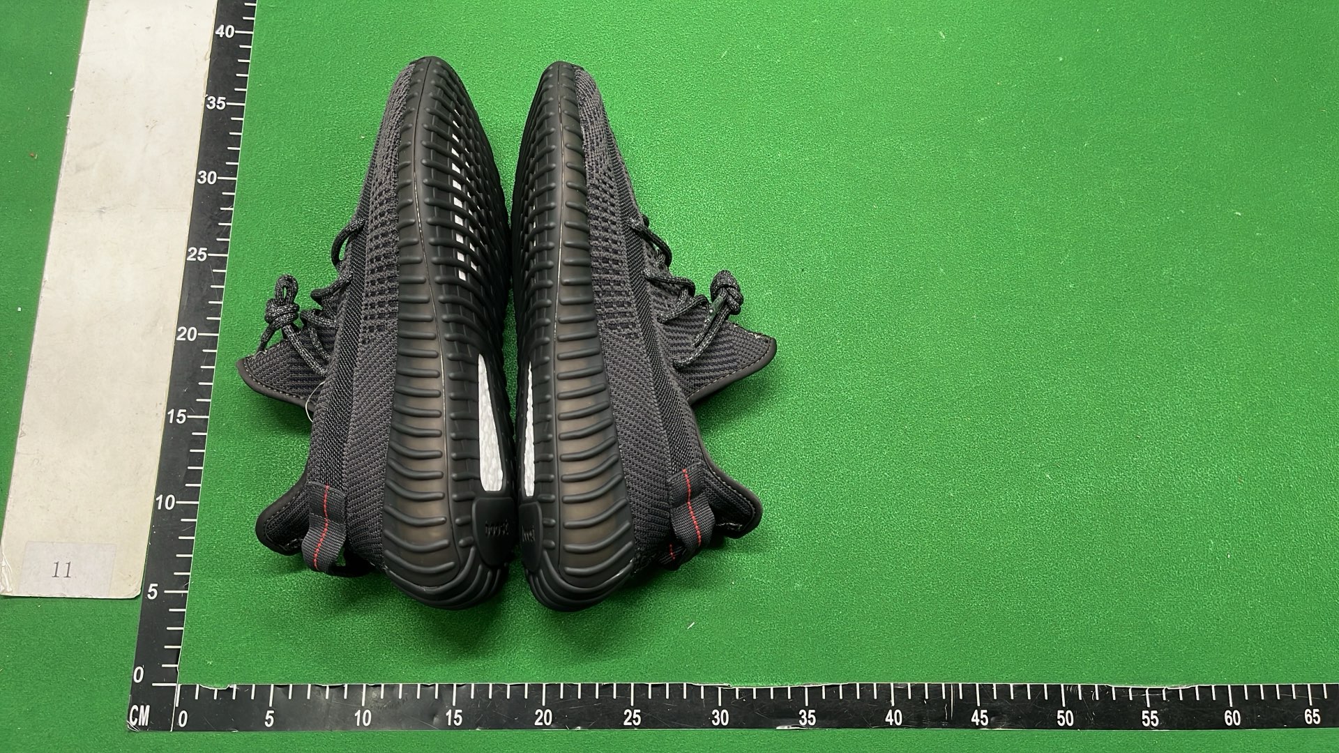 Yeezy Boost 350 V2 Sneakers for Men and Women