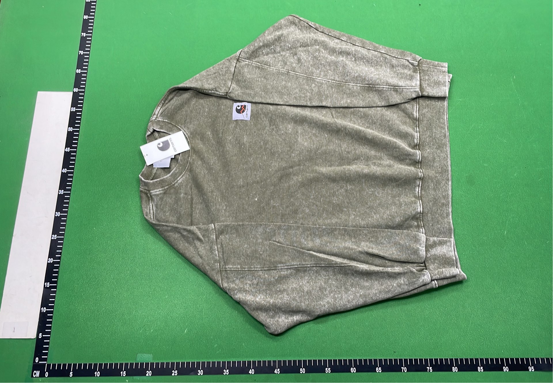 Carhartt WIP Sweatshirt in Multiple Colors