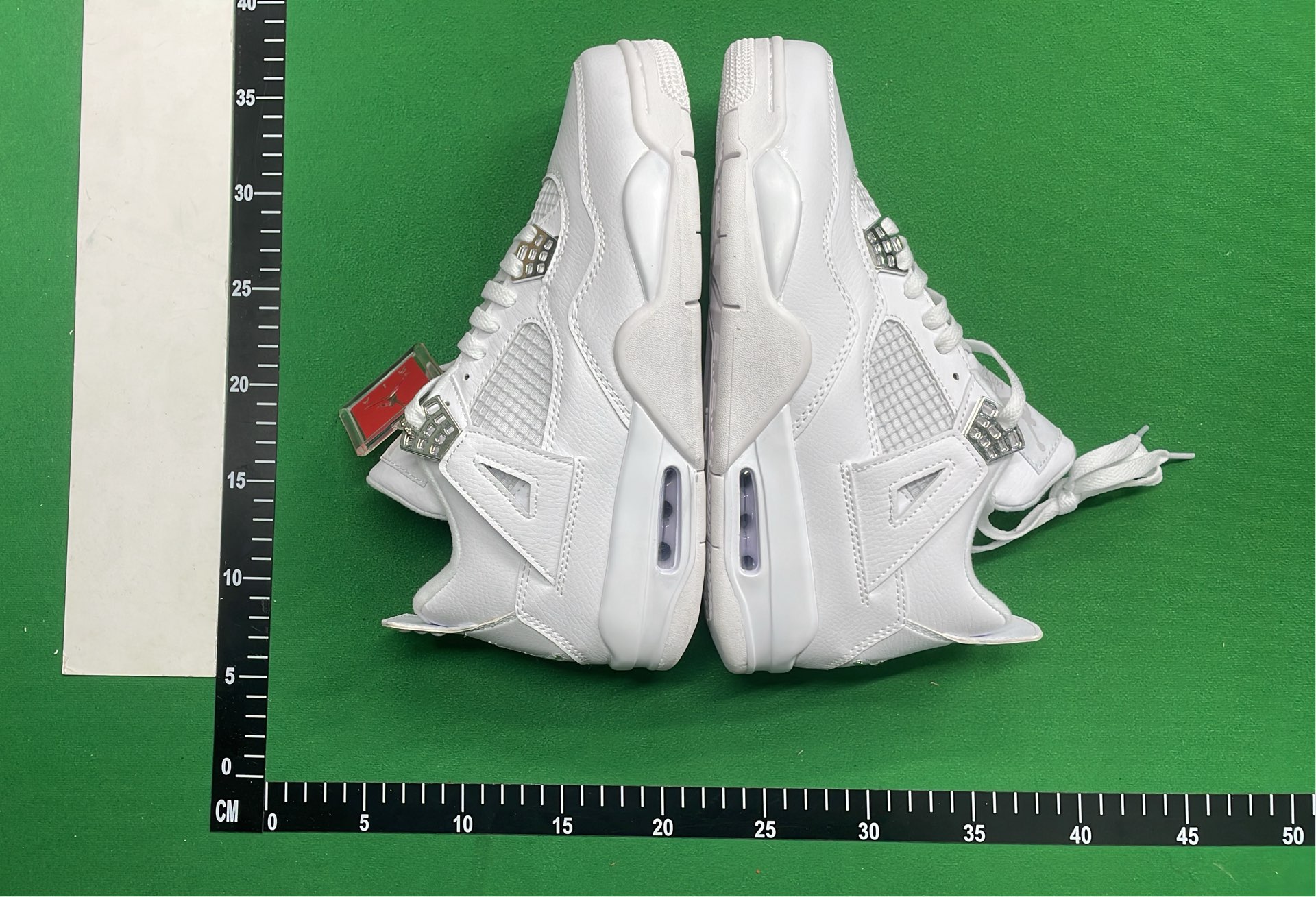 Air Jordan 4 Sneakers - Classic Basketball Shoes for Men