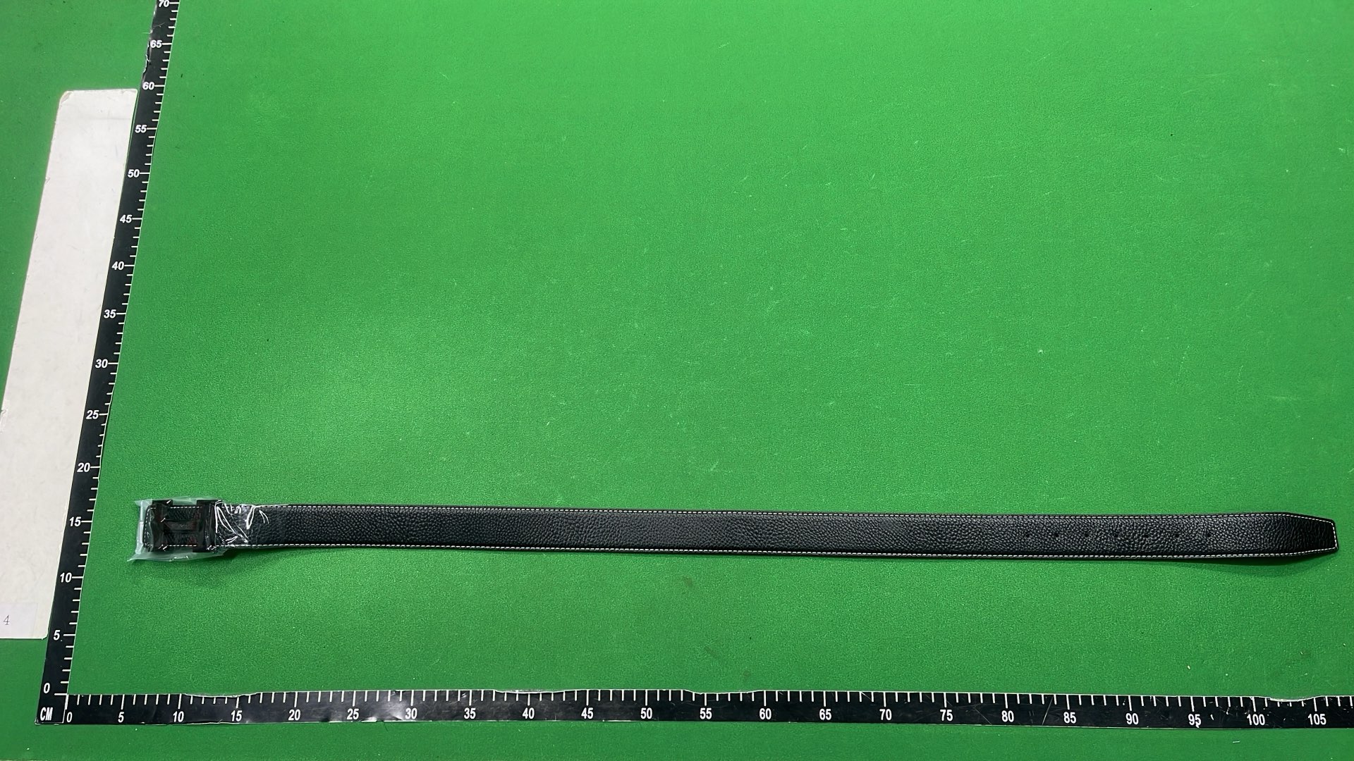 Herm&egrave;s H Belt in Leather - Classic Designer Men's Accessory