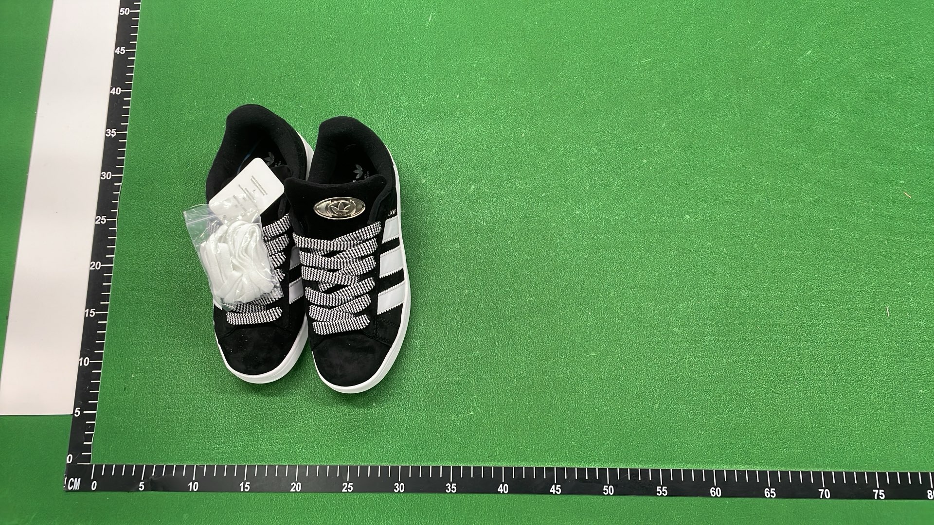 Adidas Campus 80s Sneakers - Classic Style in Multiple Colors
