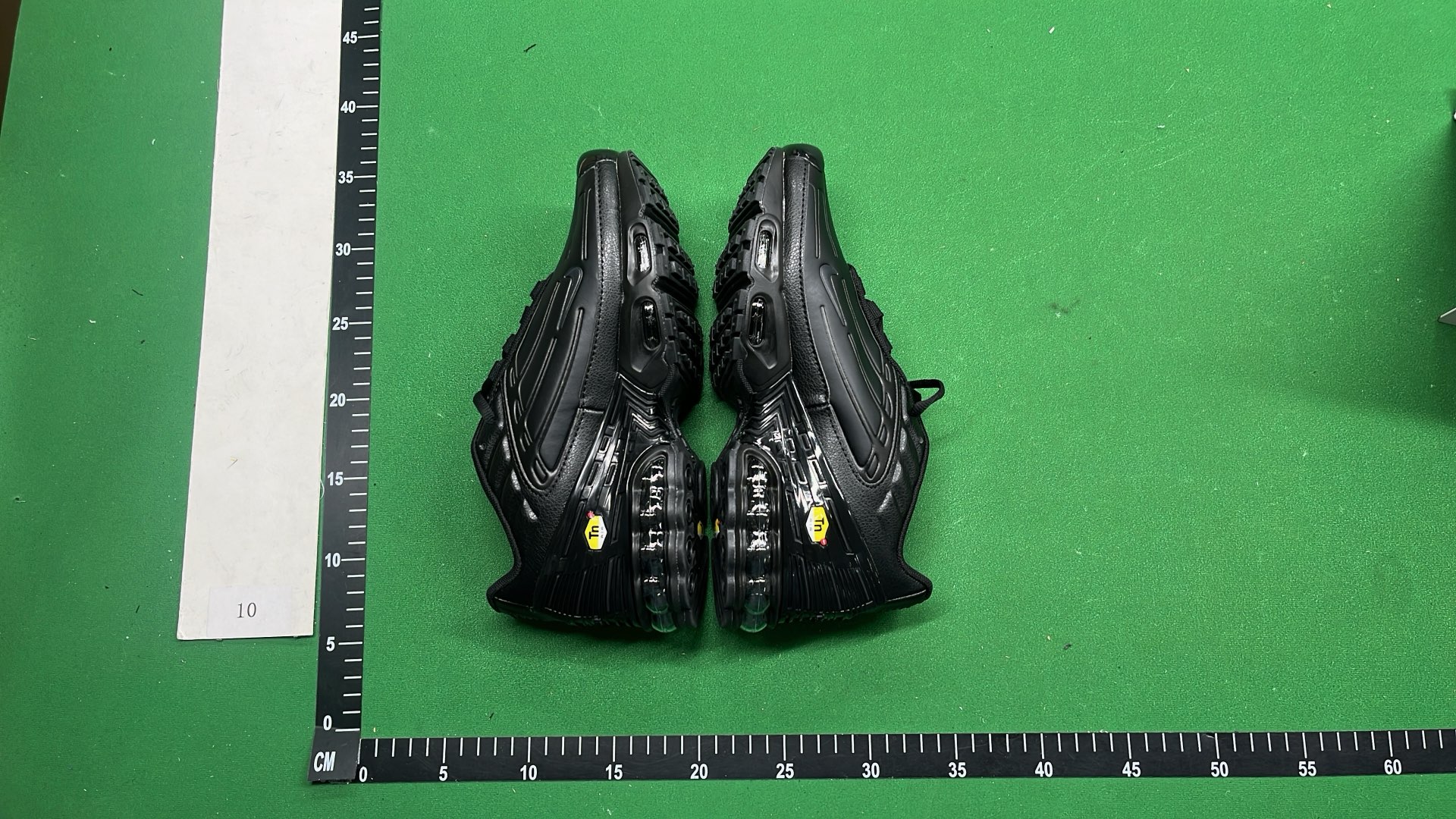 Nike Air Max Plus TN Black Blue Sneakers