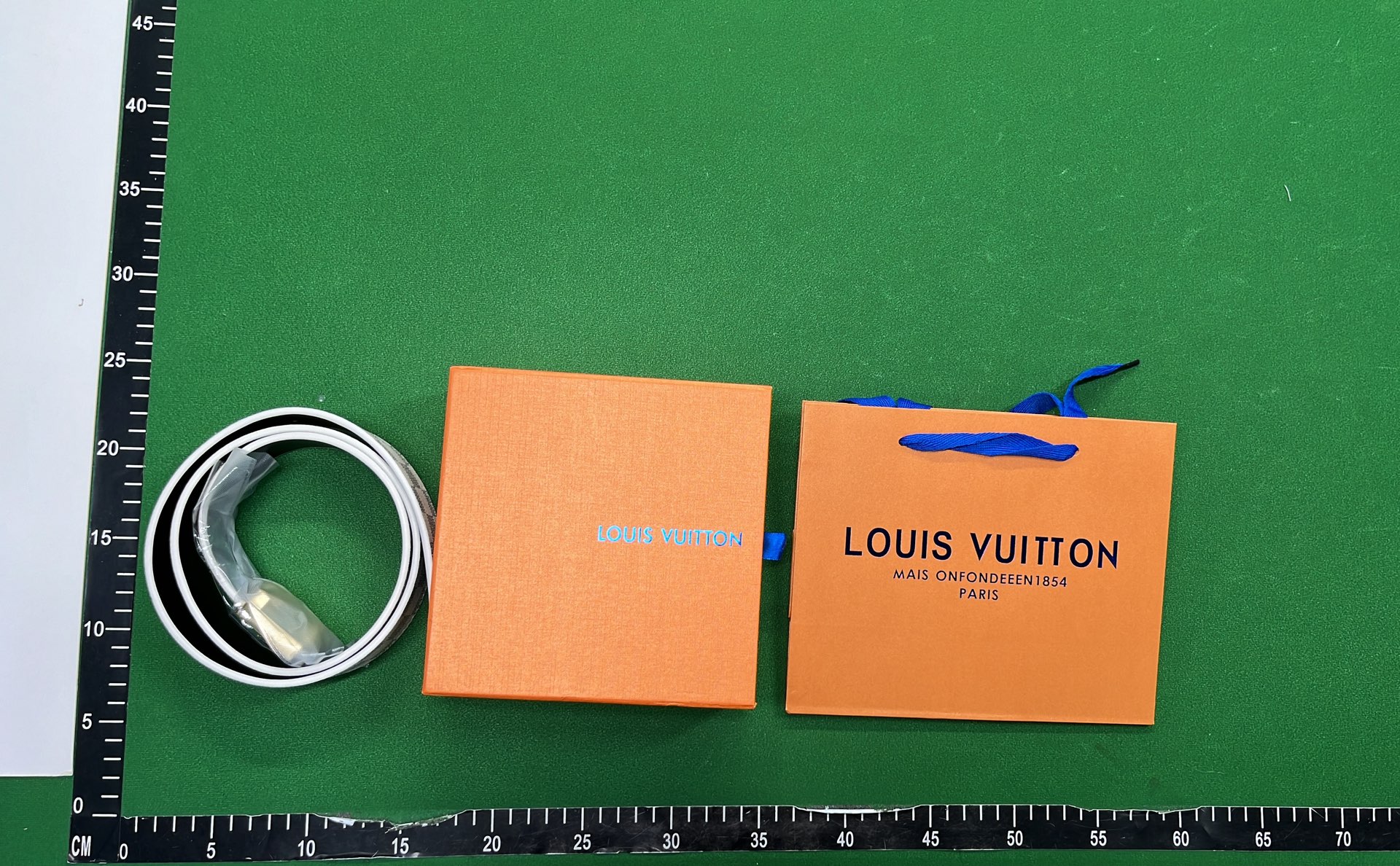LV Belt with Iconic Monogram and Checkered Patterns