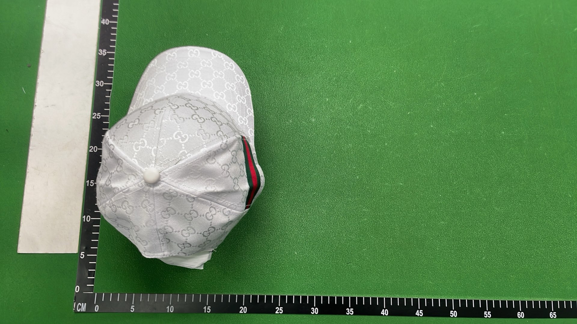 Gucci GG Supreme Pattern Baseball Cap with Gold Logo