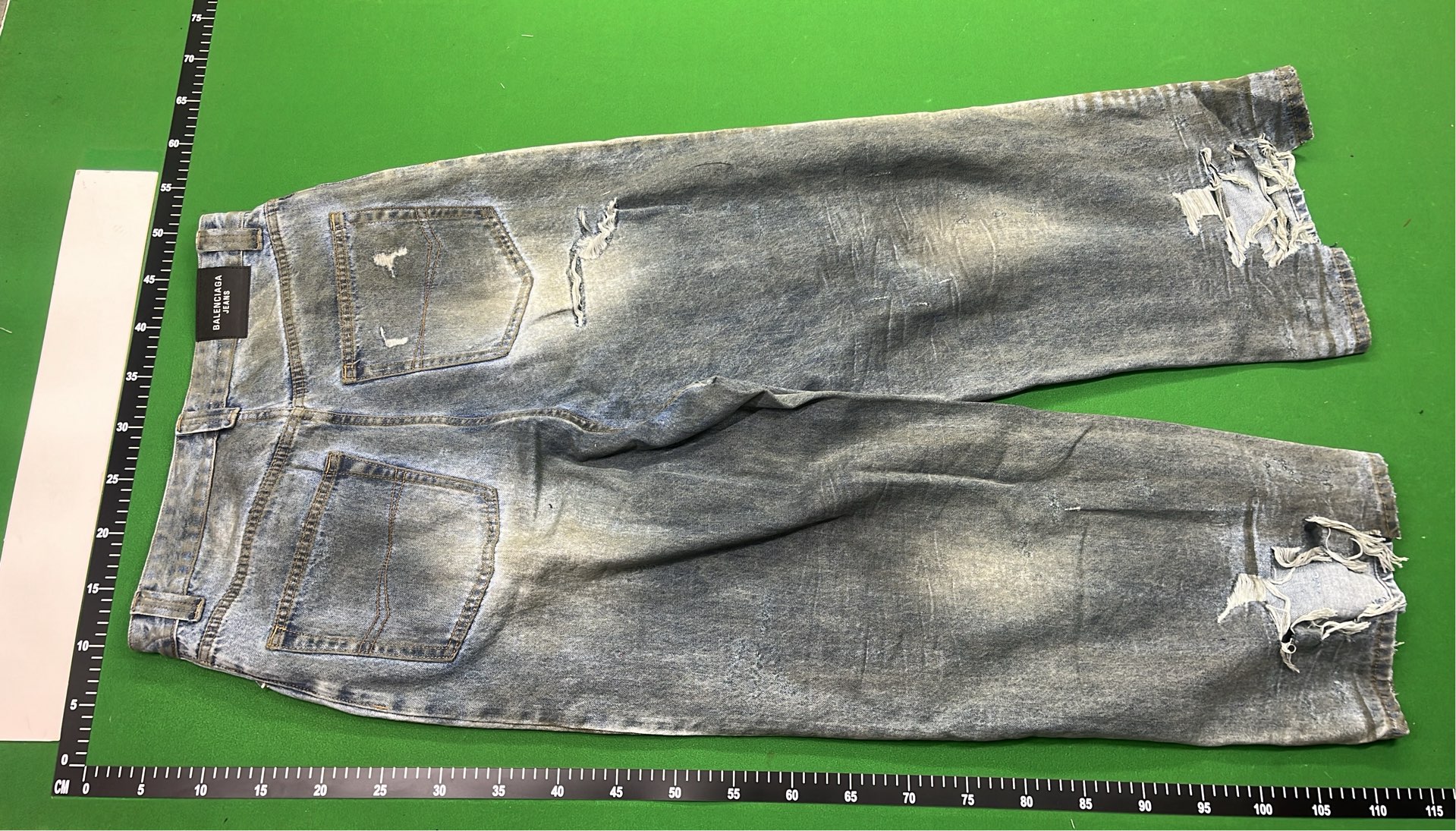 Distressed Wide Leg Denim Pants with Ripped Design