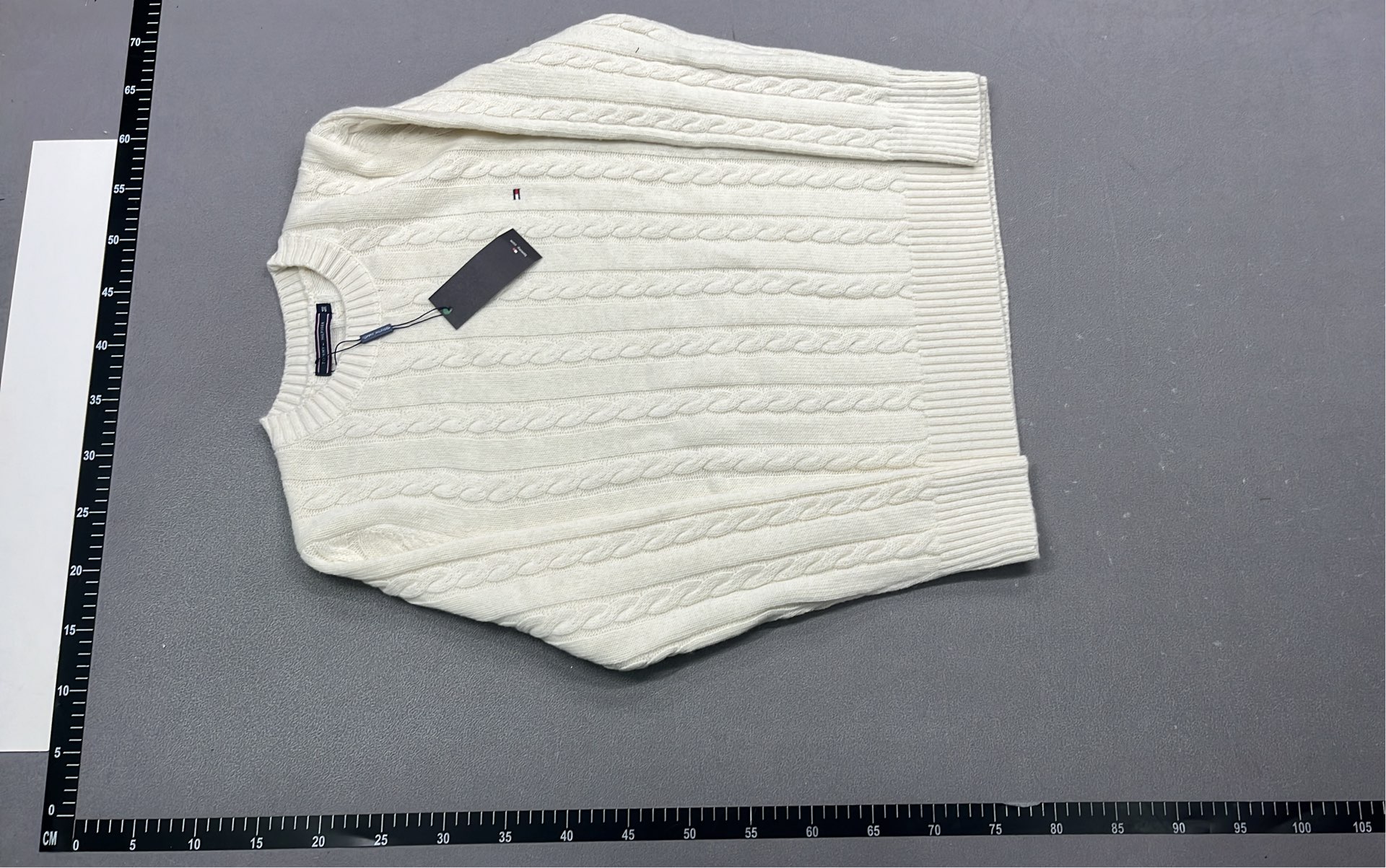 Men's Cable Knit Sweater - Classic White