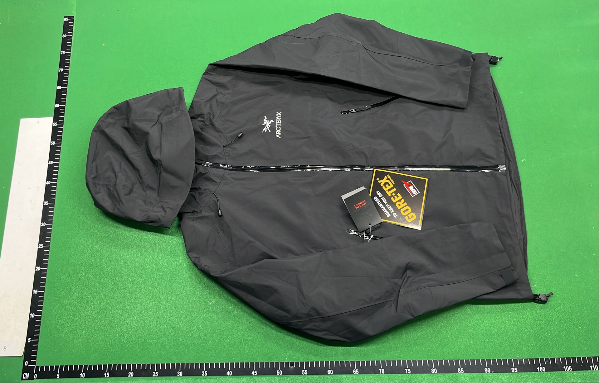 Arc'teryx Men's Black Hooded Jacket