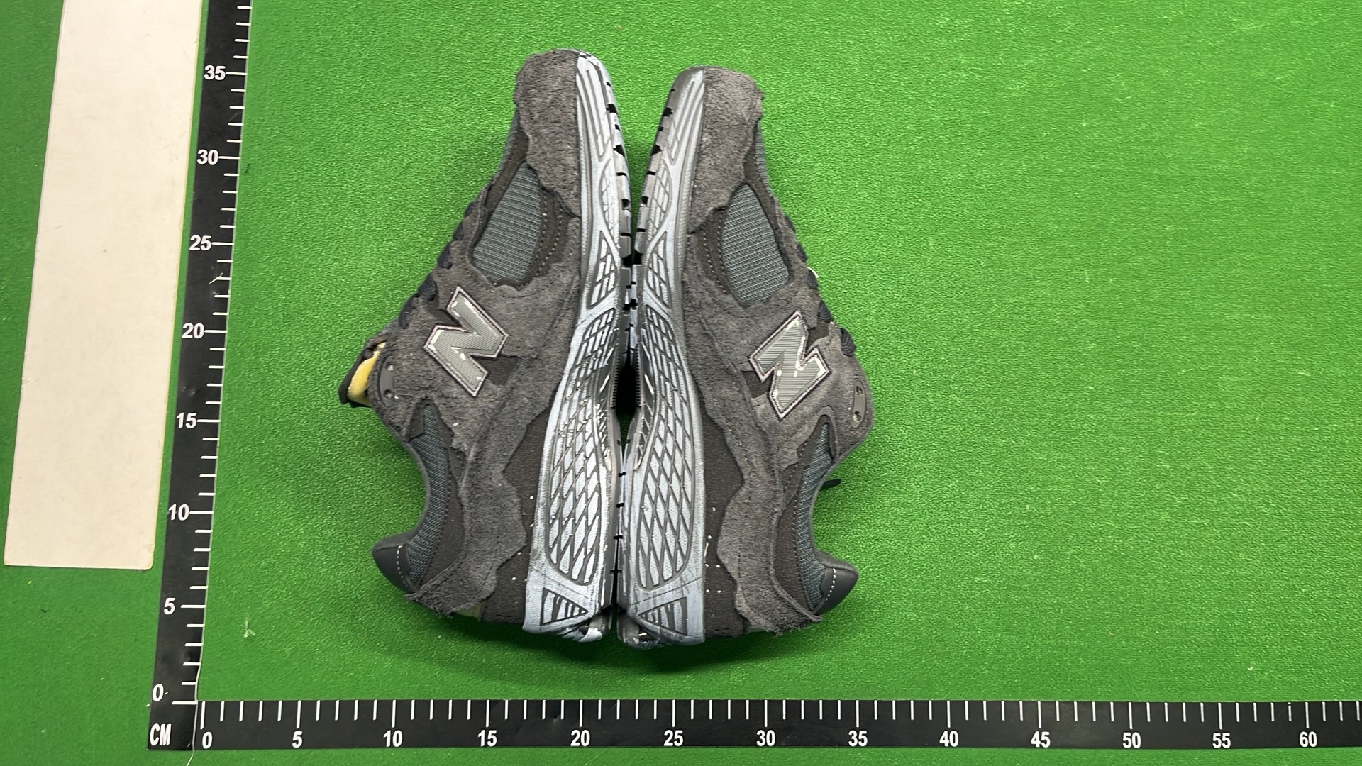 New Balance 990v6 Running Shoes - Premium Comfort & Support