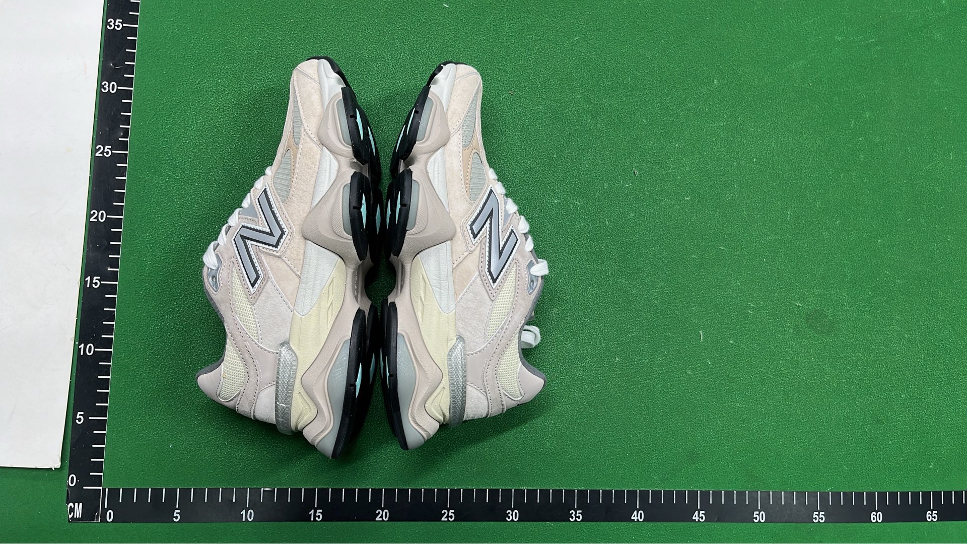 New Balance 9060 Sneakers for Men and Women