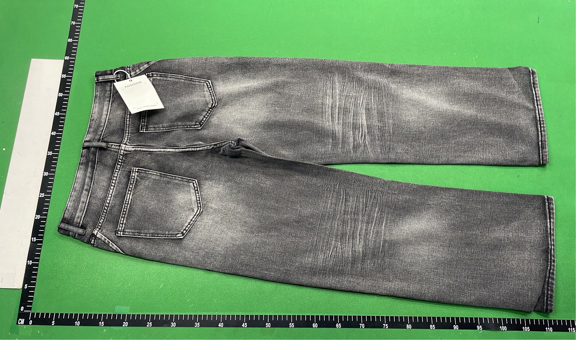 Men's Oversized Gray Zip-Up Hoodie with Relaxed Fit