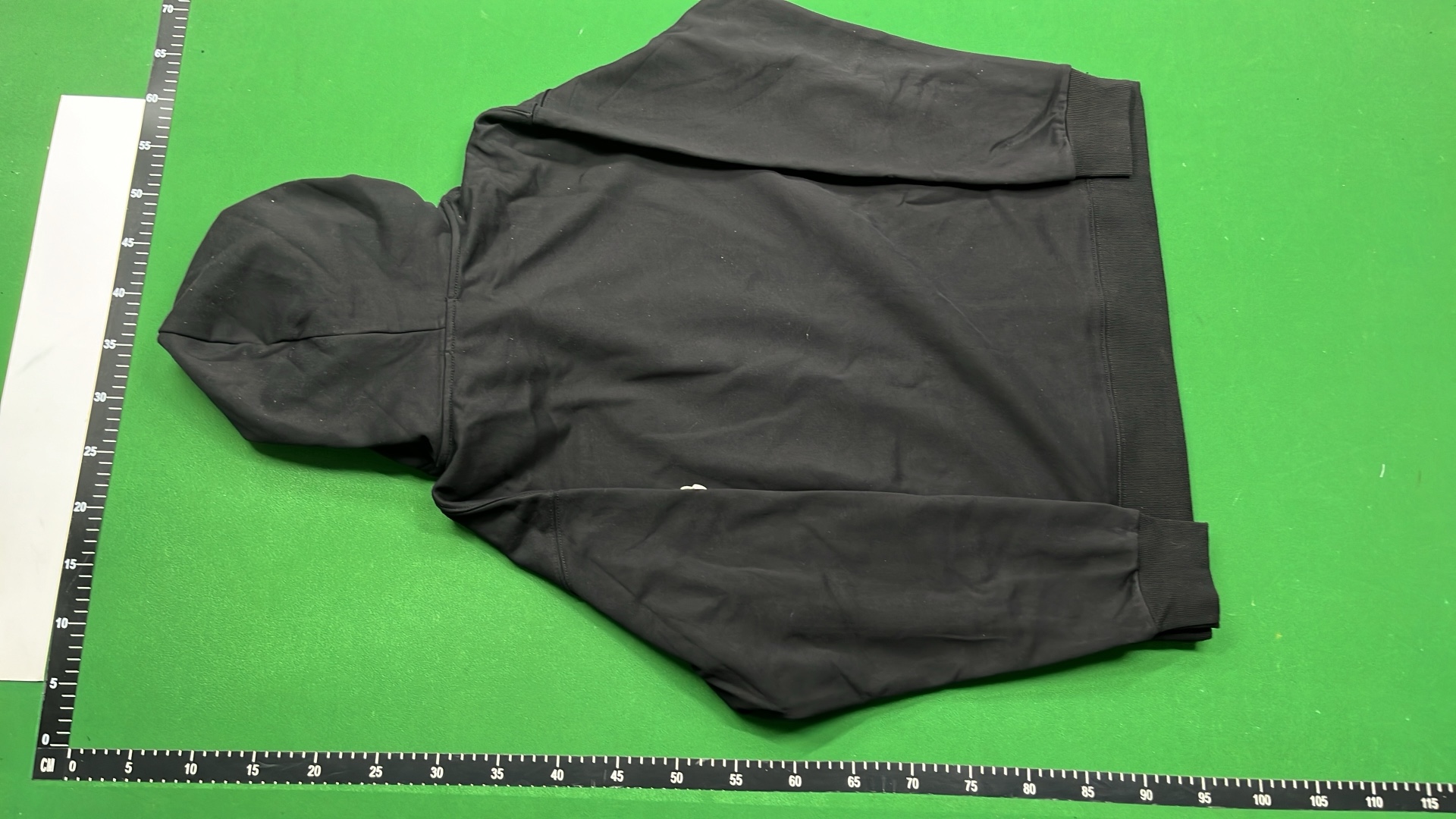 Moncler x Supreme联名款白色连帽卫衣