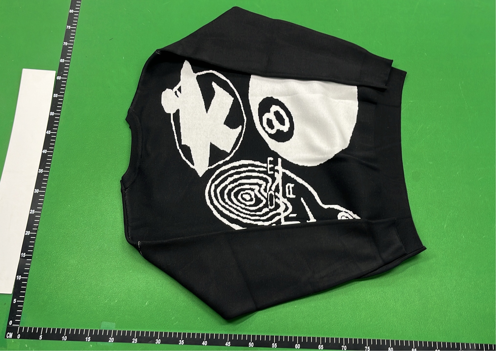 Z.Cash Knit Sweater with Graphic Design - Black and White Edition