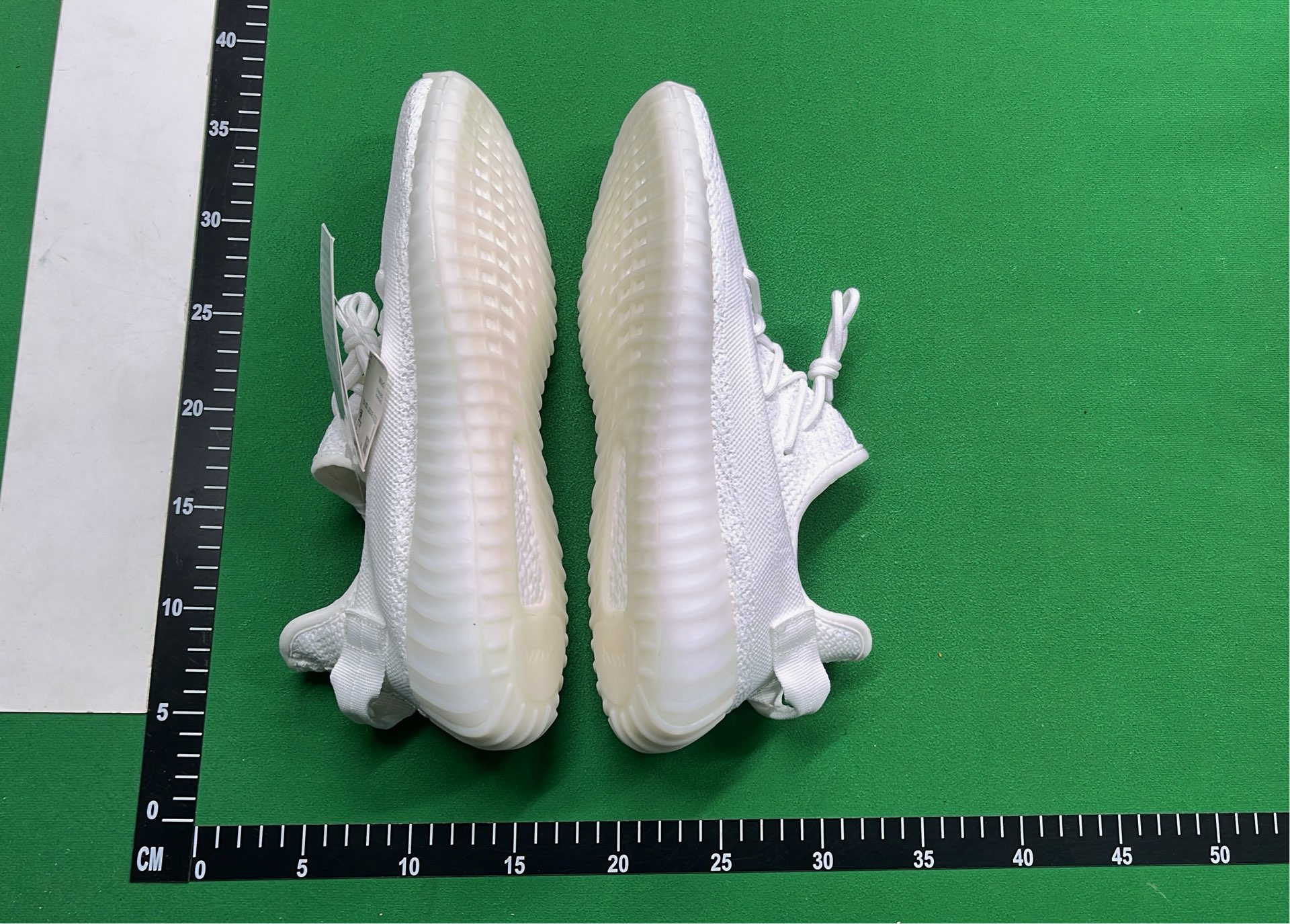 Yeezy Boost 350 V2 Sneakers for Men and Women