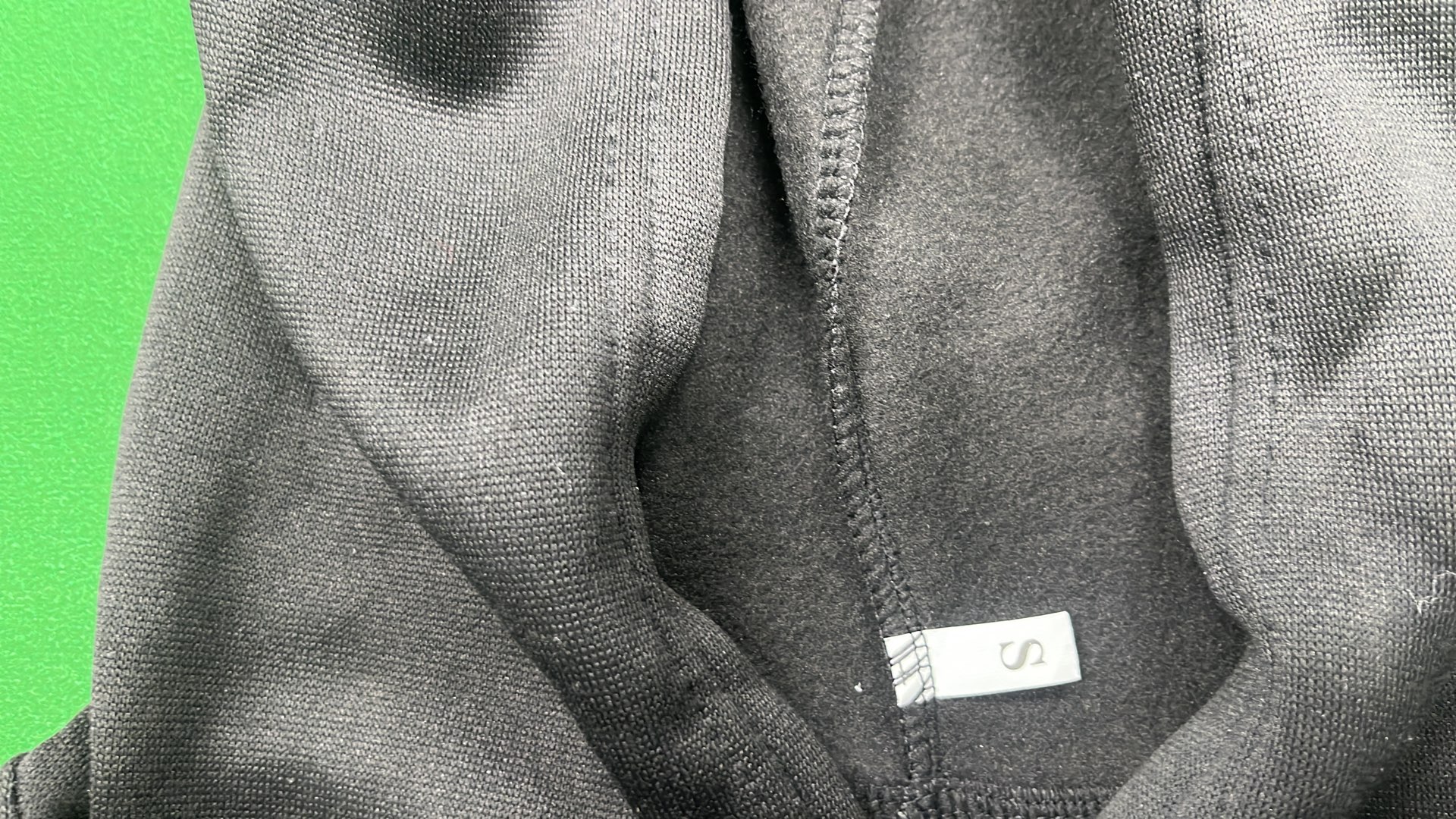 Carsicko Hoodie Zip-Up with Arrow Design