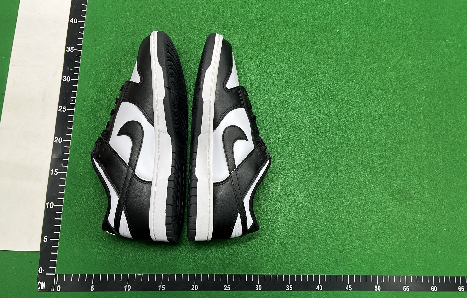 Nike Dunk Low Retro Shoes Collection