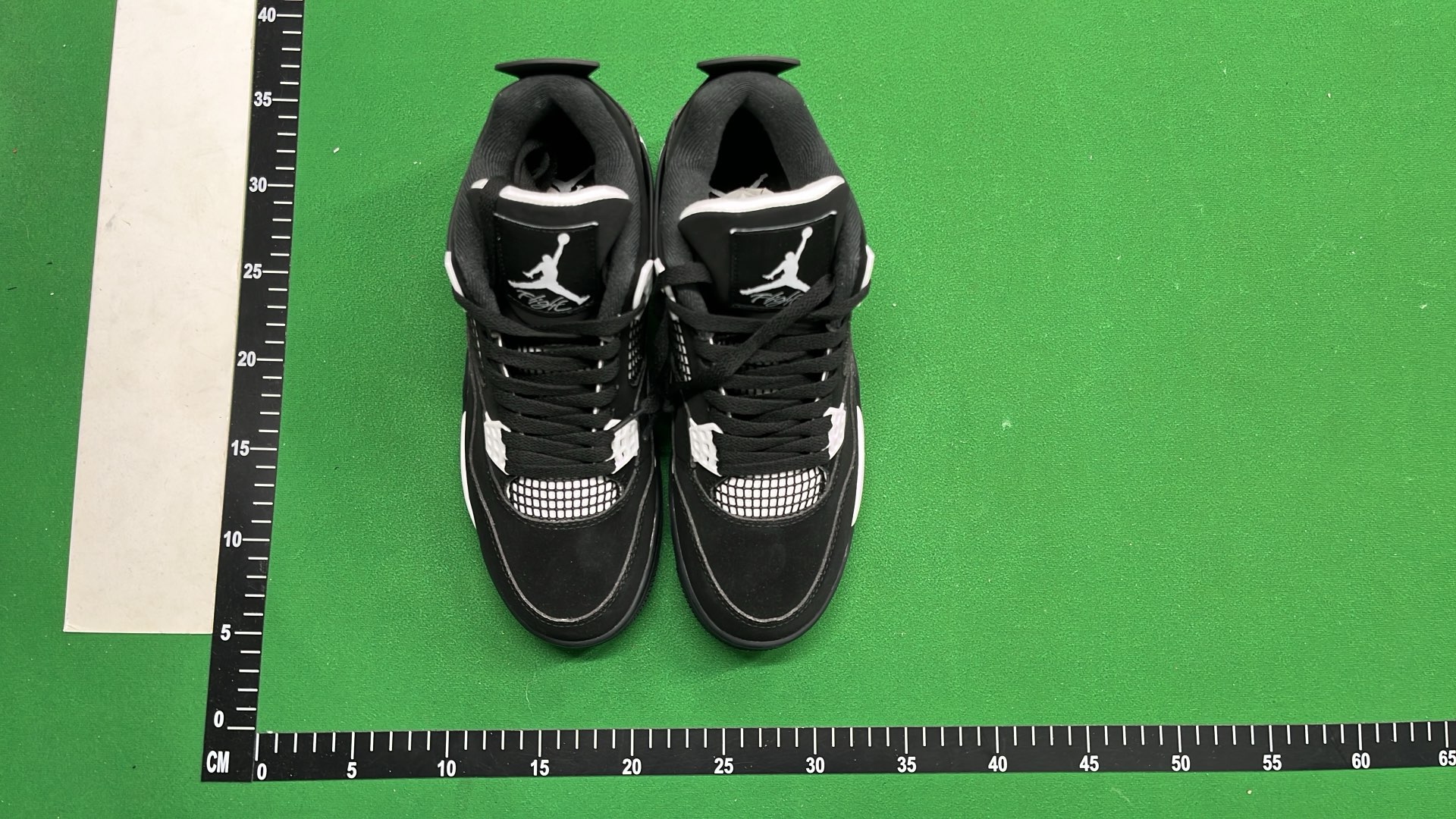 Air Jordan 4 Retro Shoes - Multiple Colorways