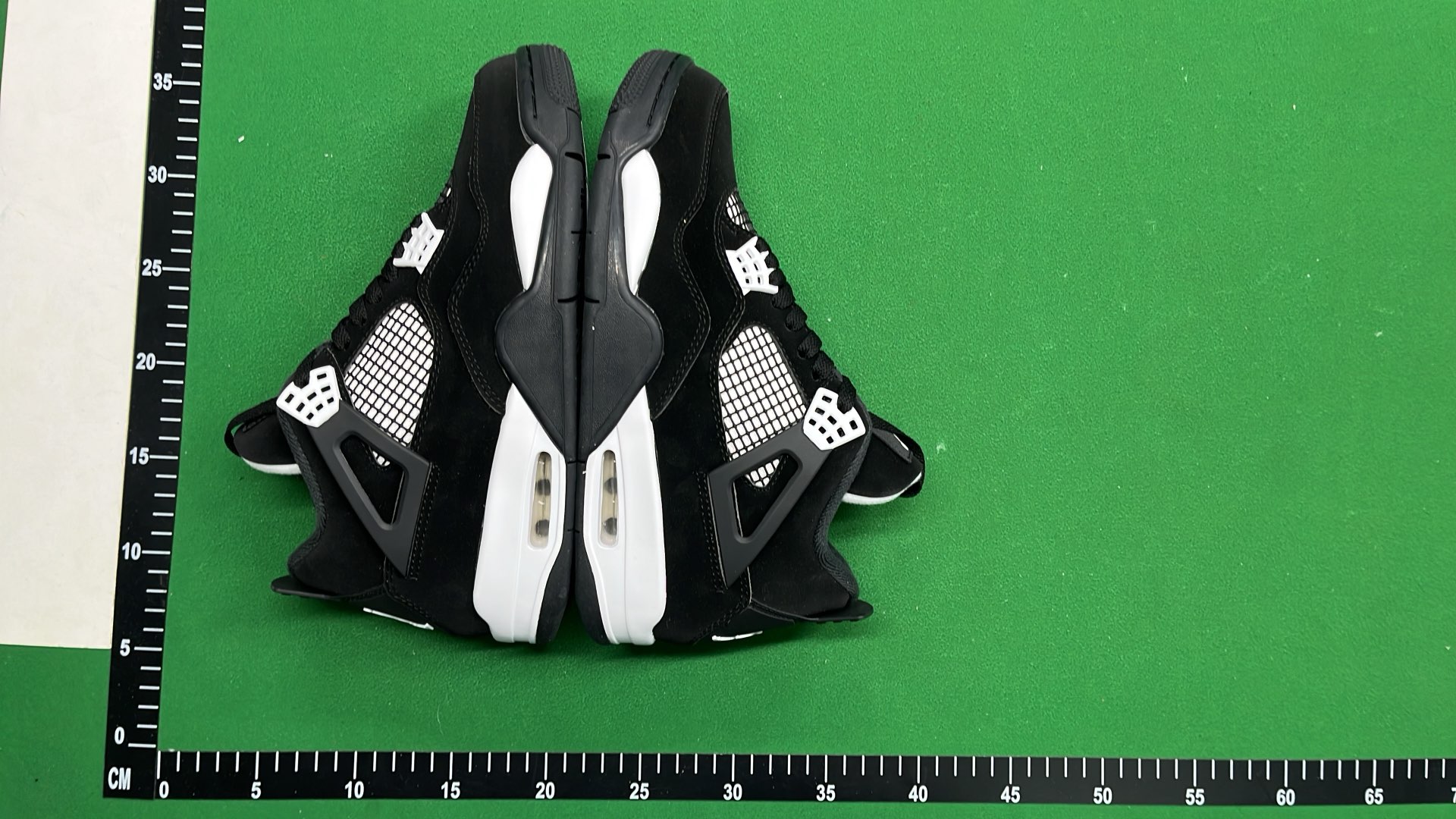 Air Jordan 4 Retro Shoes - Multiple Colorways