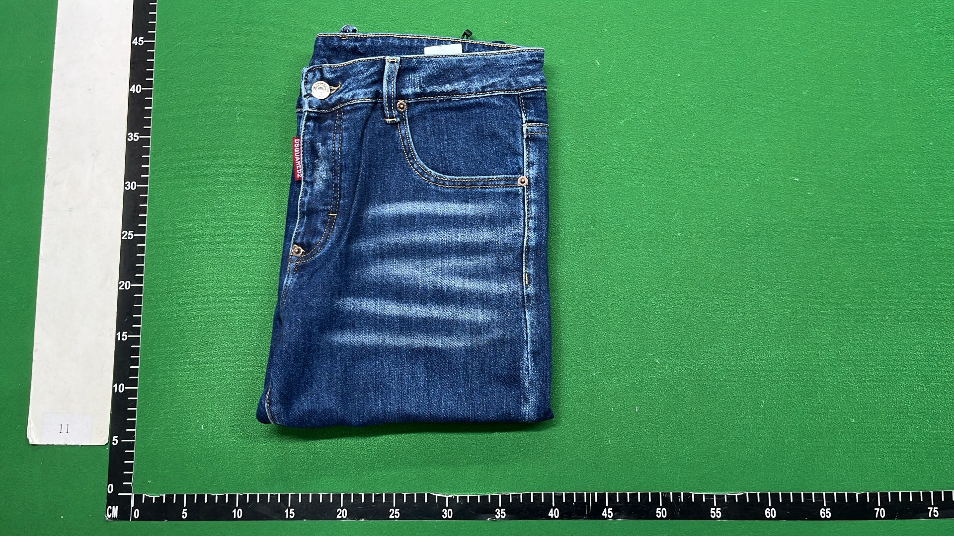 DSQUARED2 ICON Black Denim Jeans with Paint Splatter Design