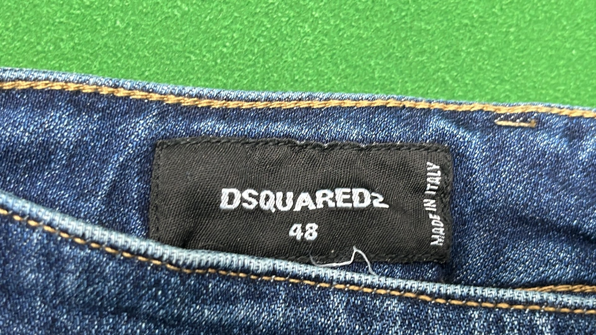 DSQUARED2 ICON Black Denim Jeans with Paint Splatter Design