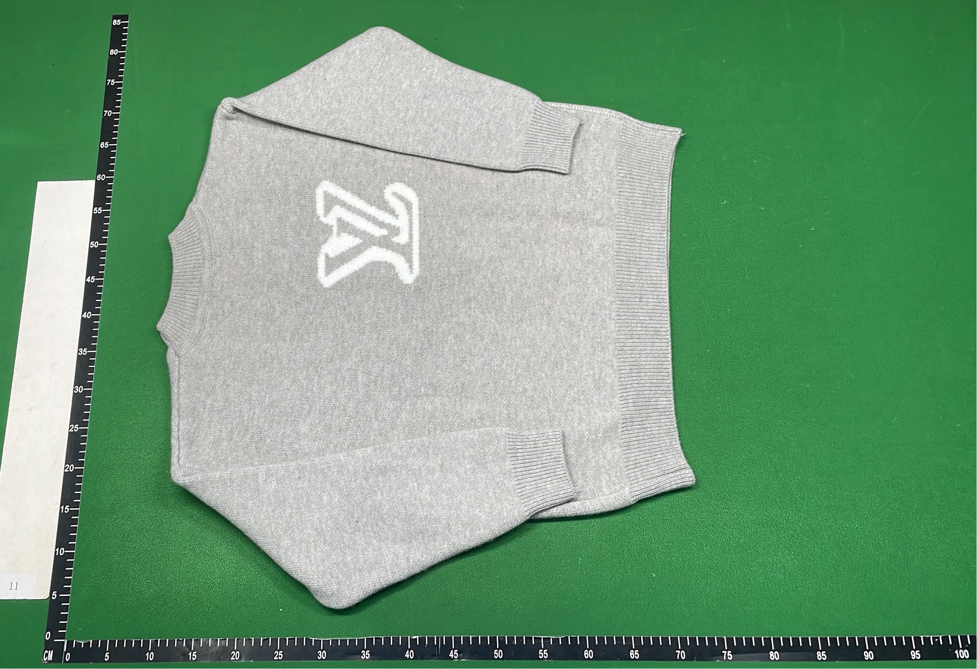 LV Logo Knit Sweater for Men Women