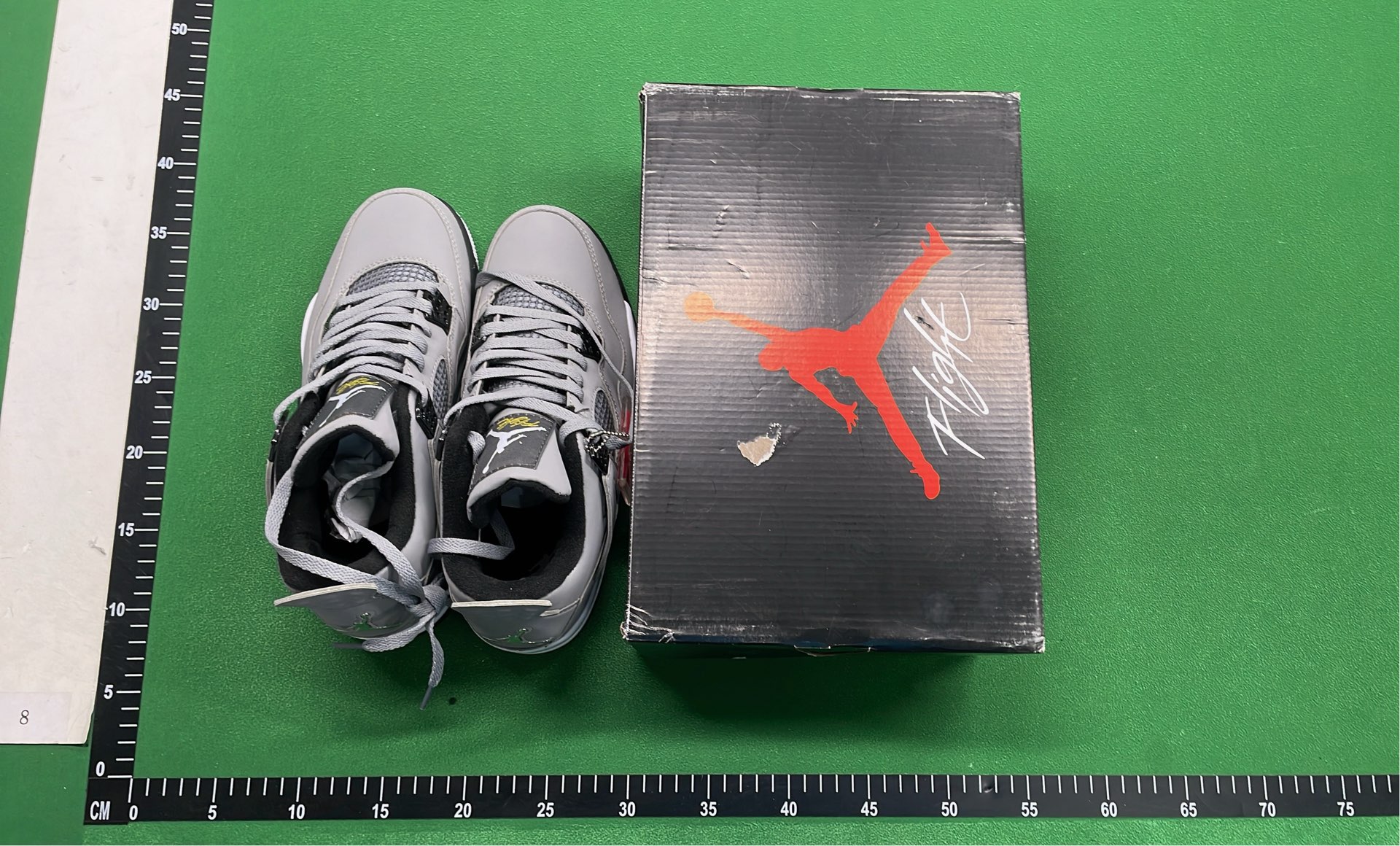 Air Jordan 4 Retro Shoes - Multiple Colorways