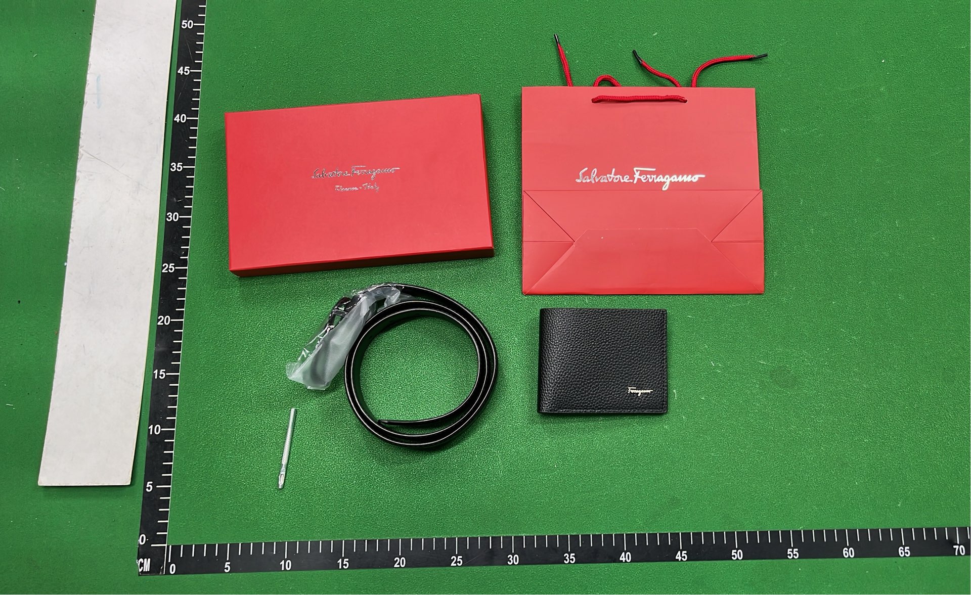 Herm&egrave;s Black Leather Belt with H Buckle