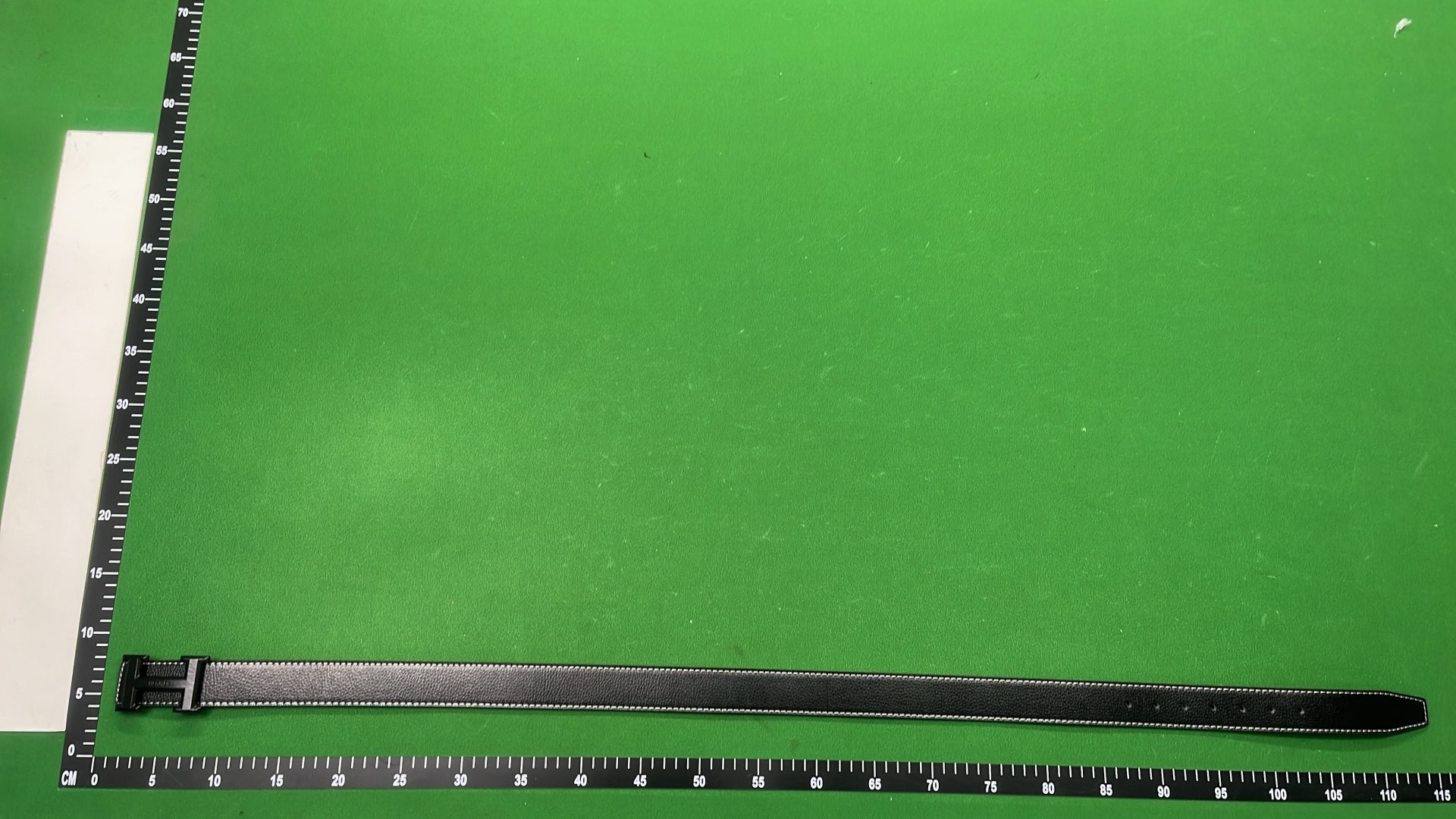 Herm&egrave;s Black Leather Belt with H Buckle
