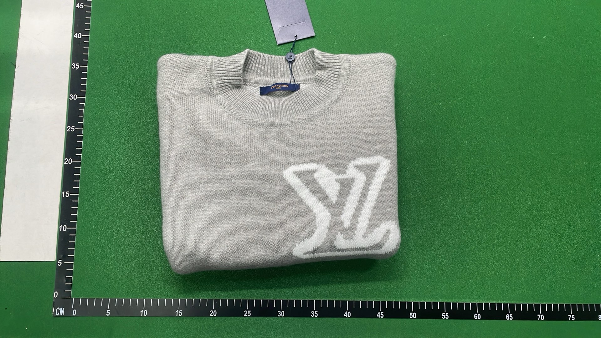 Louis Vuitton Knit Sweater CA36929 - Premium Wool Blend