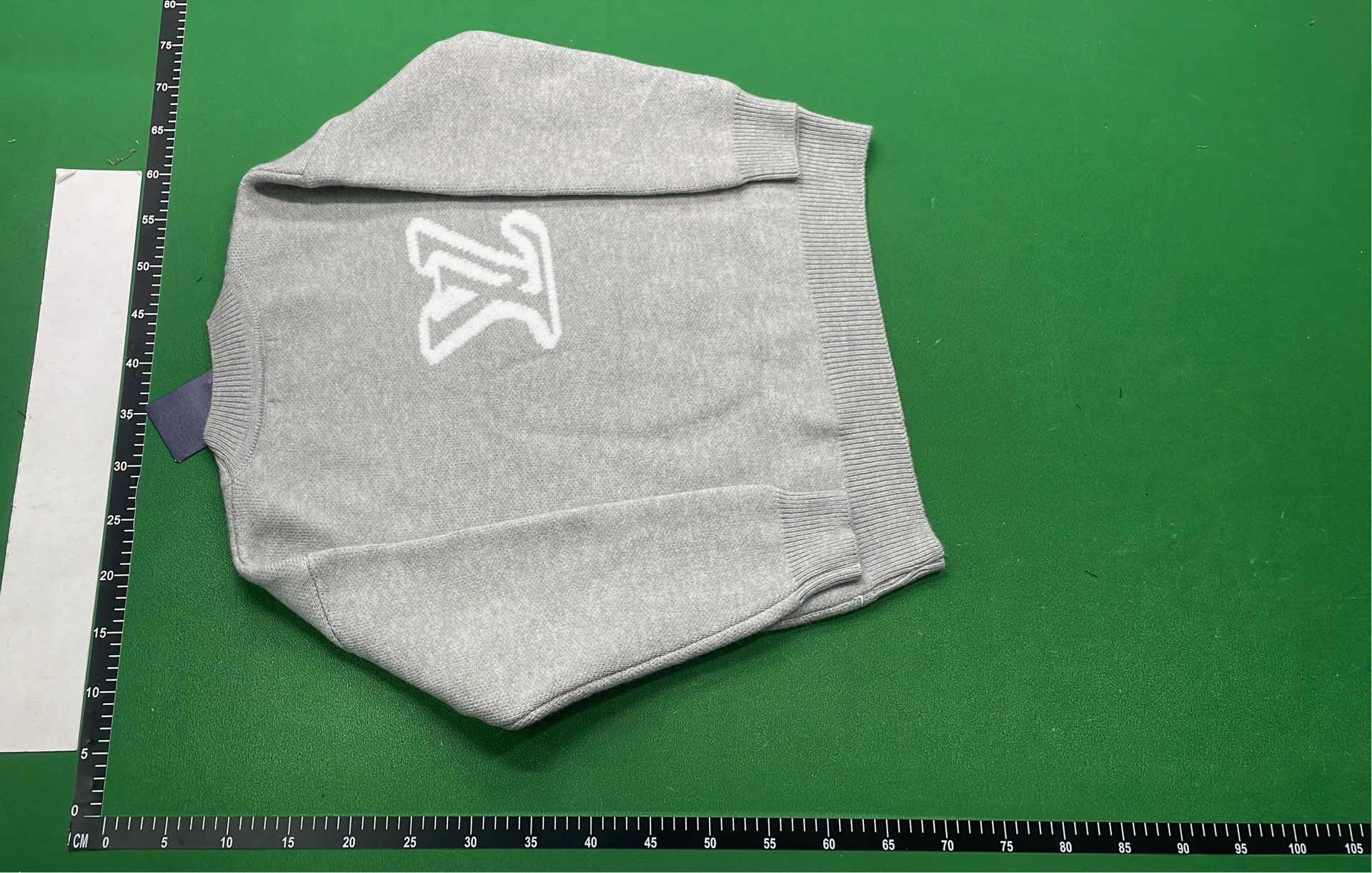 Louis Vuitton Knit Sweater CA36929 - Premium Wool Blend