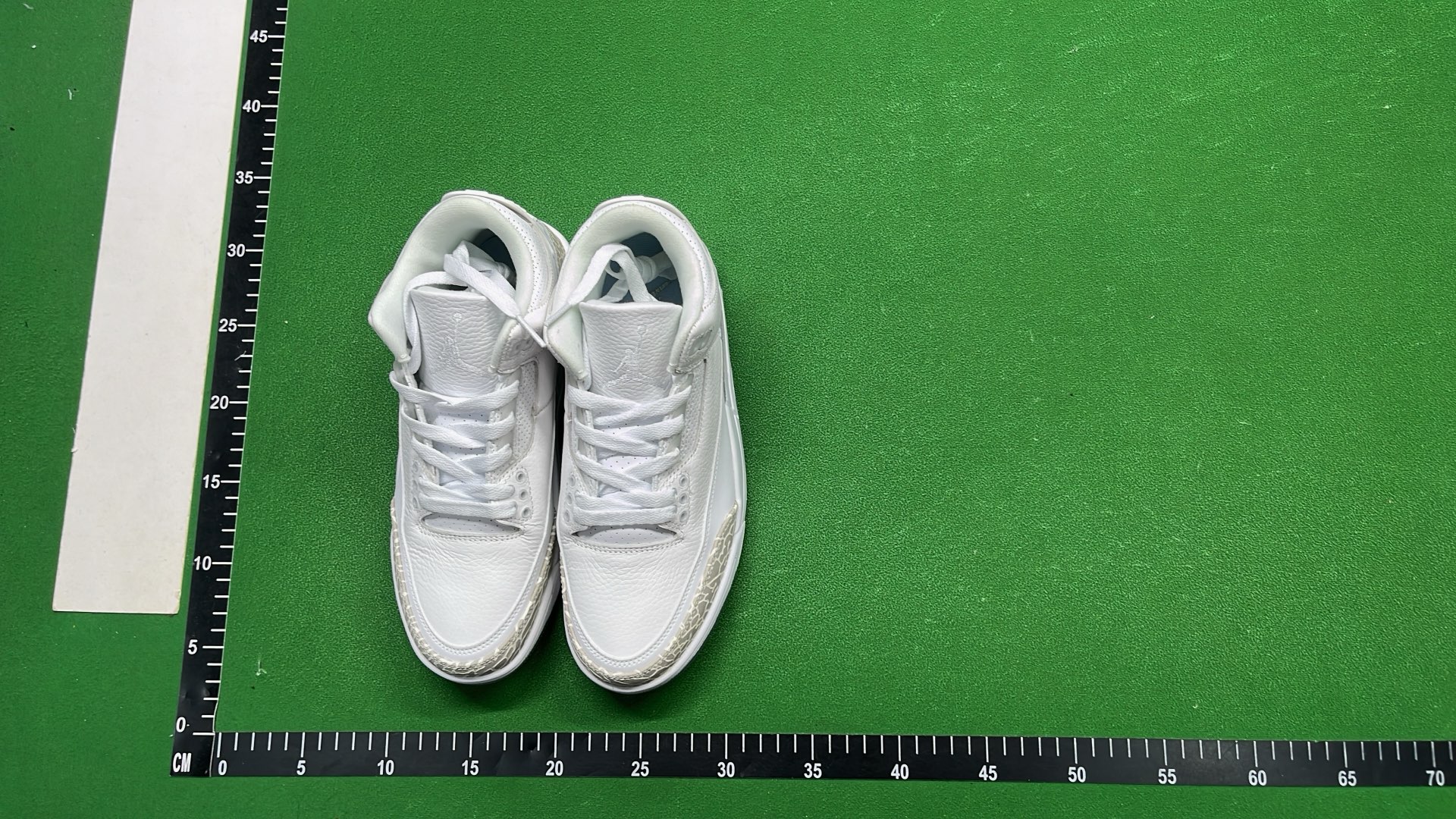 Air Jordan 3 Retro Sneakers Collection