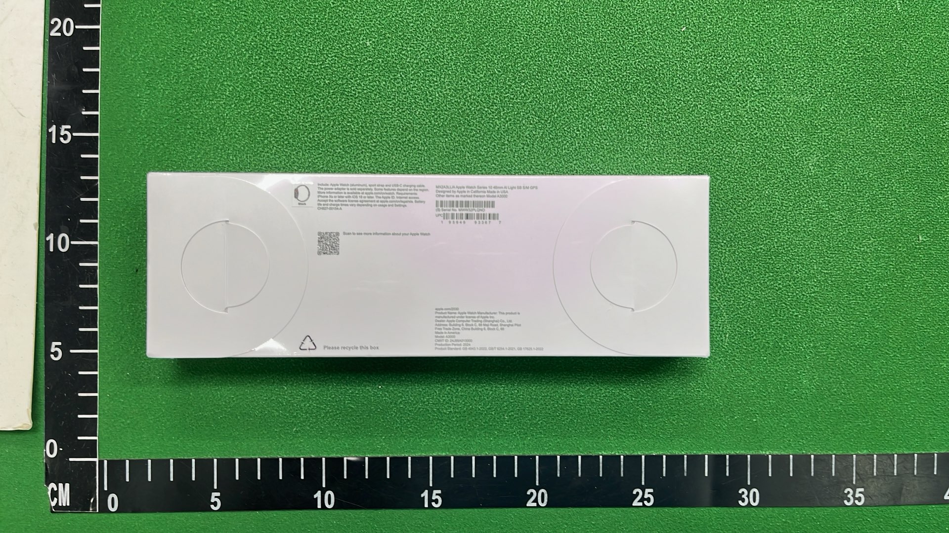 Apple Watch Series 9 - Smartwatch with Always-On Display