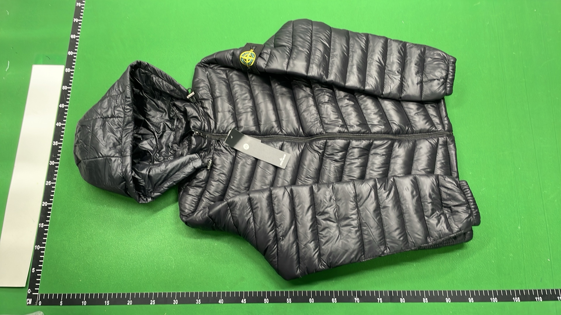 Stone Island Puffer Jackets & Vests Collection