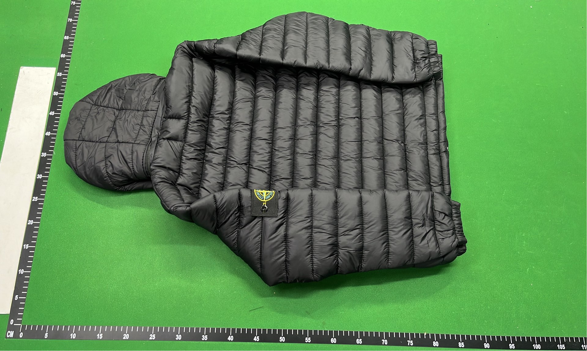 Stone Island Puffer Jackets & Vests Collection